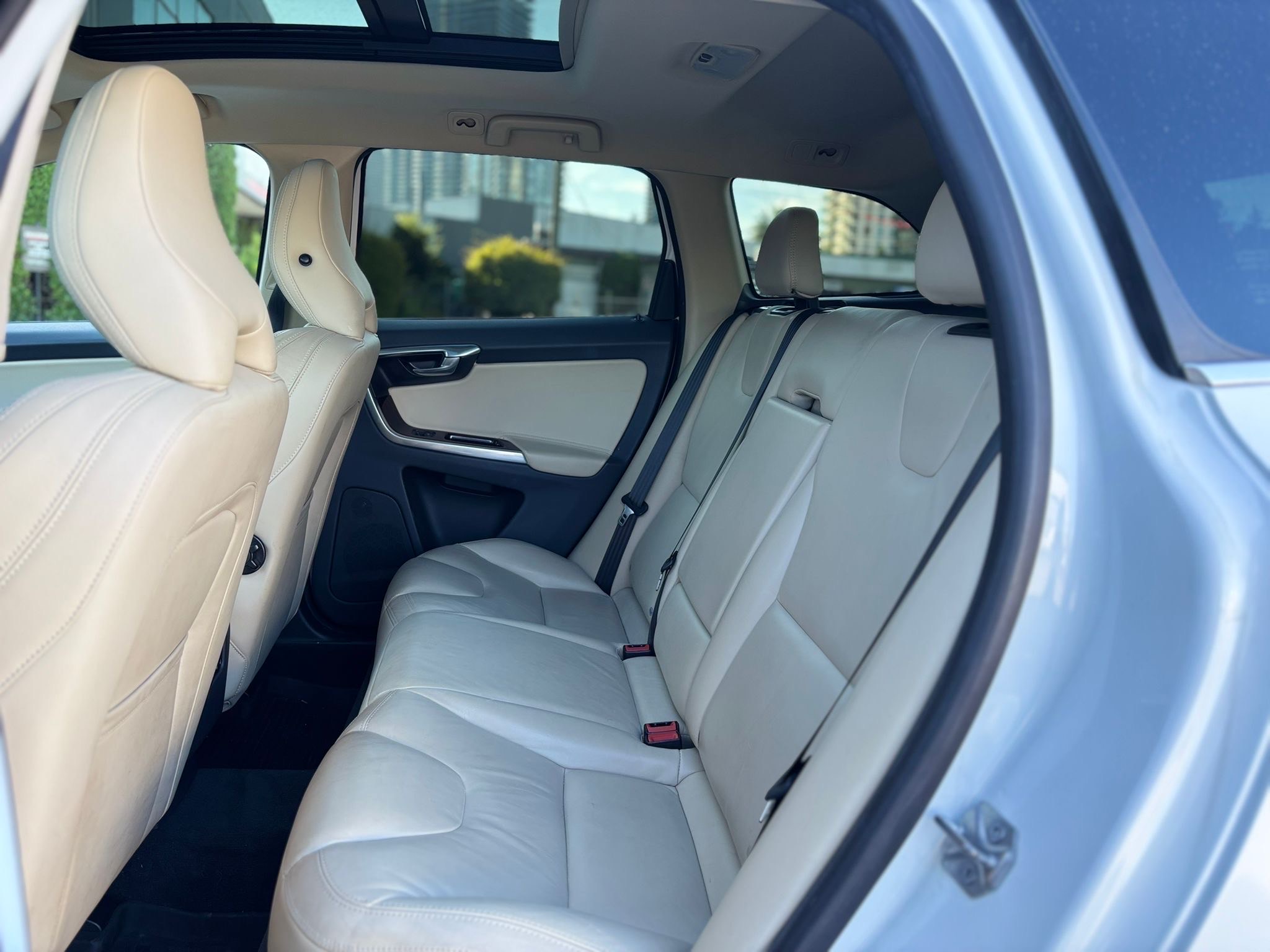 /canwestautoinc/2014-Volvo-XC60-9419891110926863.jpg