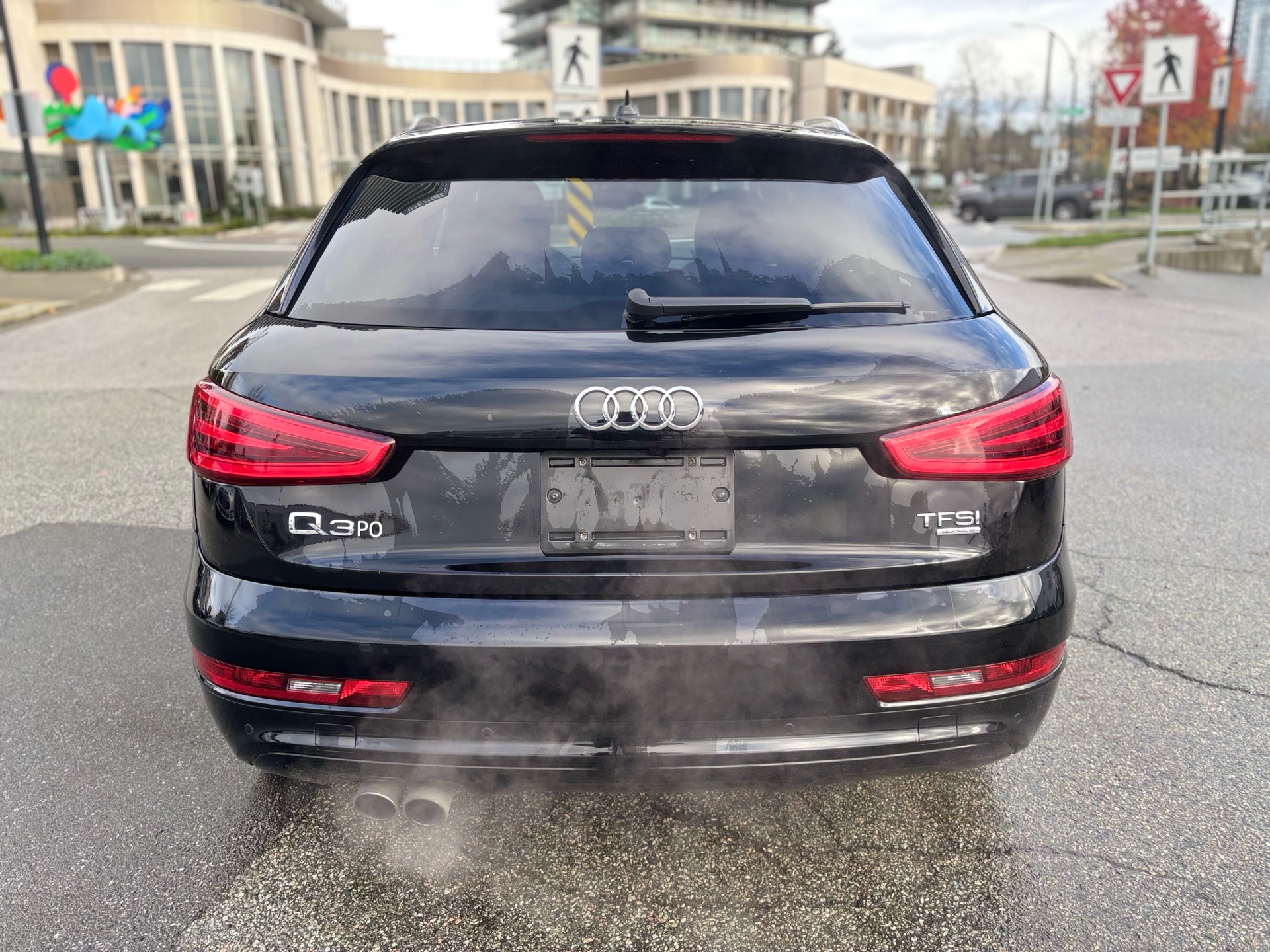 /canwestautoinc/2015-Audi-Q3-04031371297945463.jpg