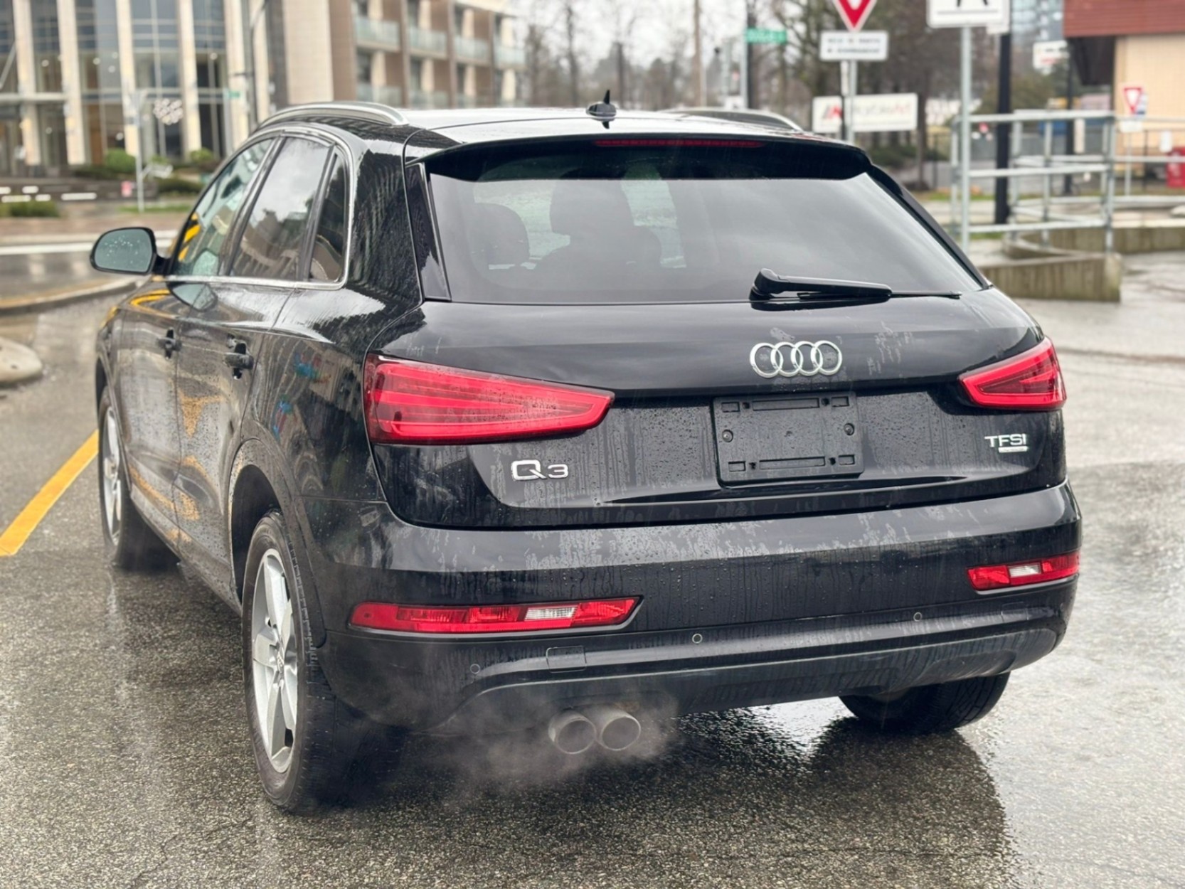/canwestautoinc/2015-Audi-Q3-8816634833698067.jpg