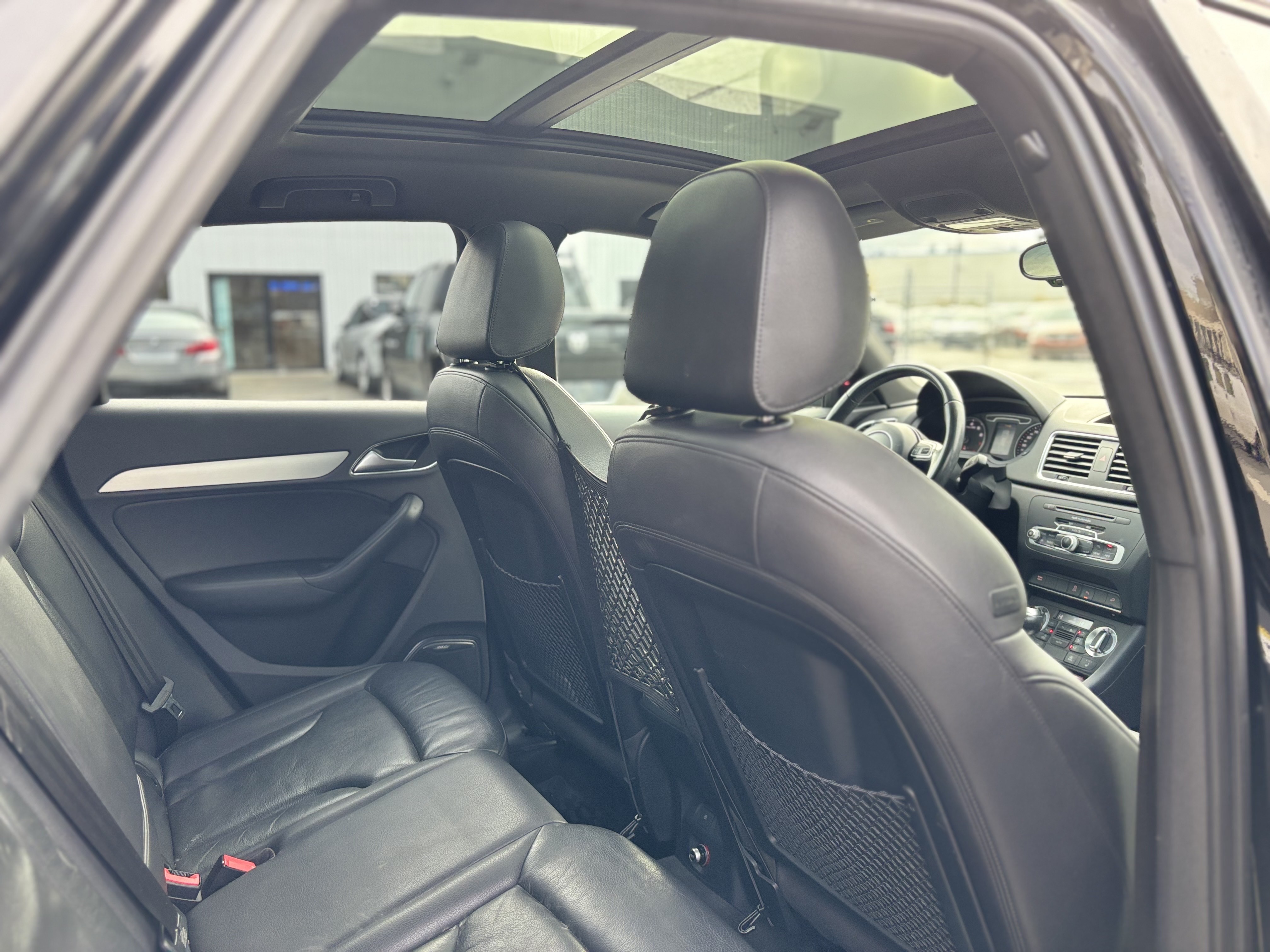 /canwestautoinc/2015-Audi-Q3-9009091442210218.jpg