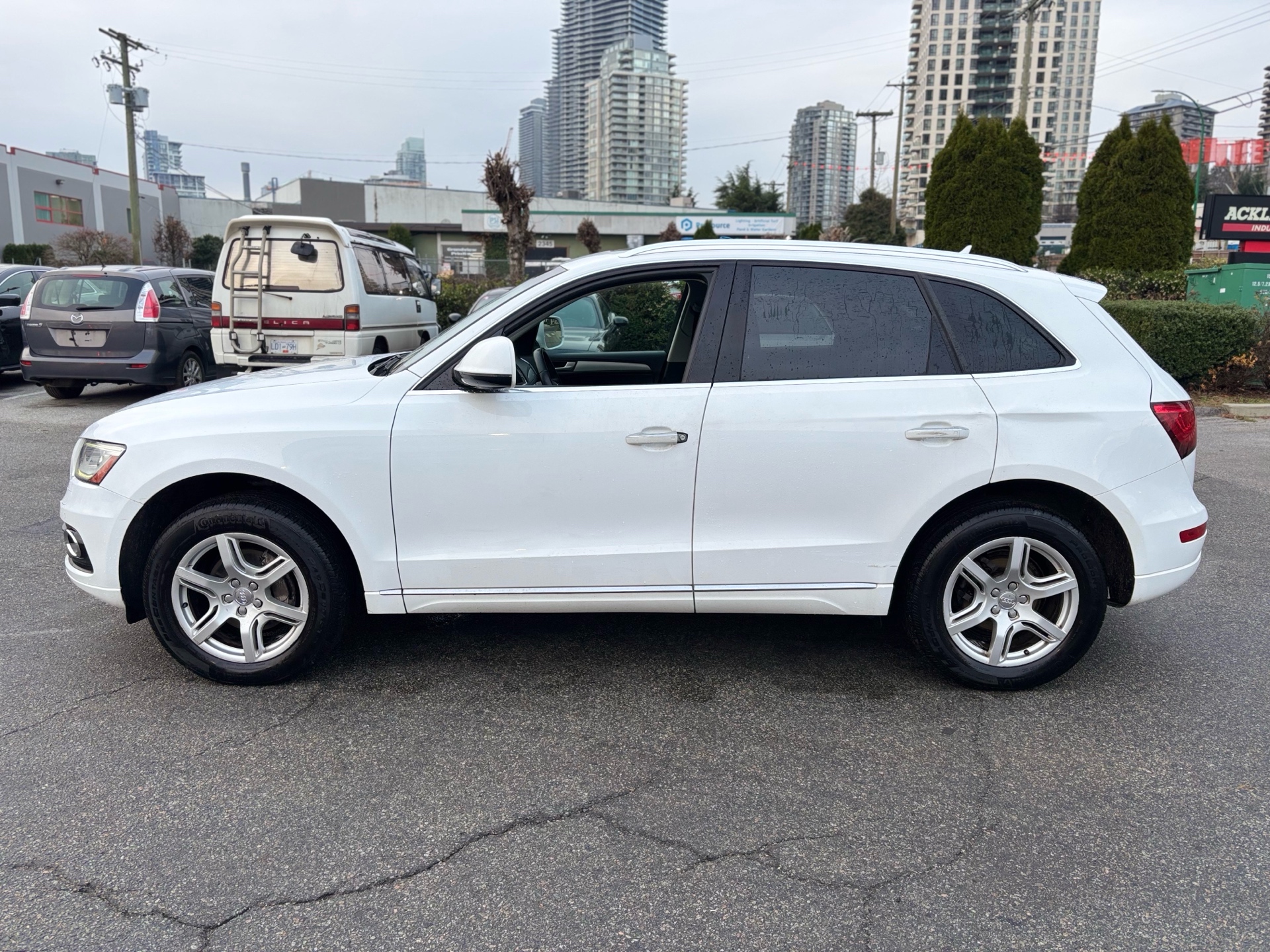 /canwestautoinc/2015-Audi-Q5-9405159810063959.jpg