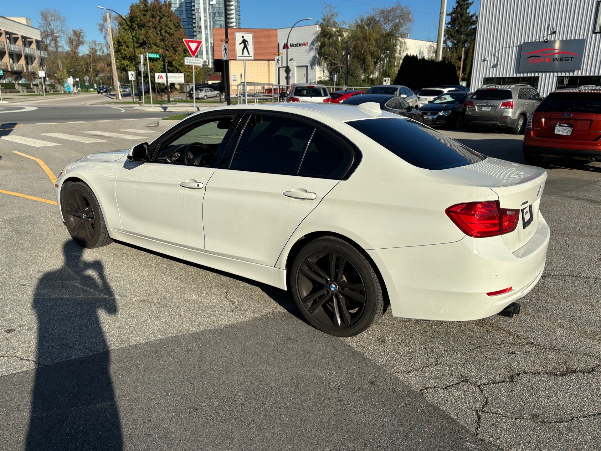 /canwestautoinc/2015-BMW-3Series-9357725024638797.jpg