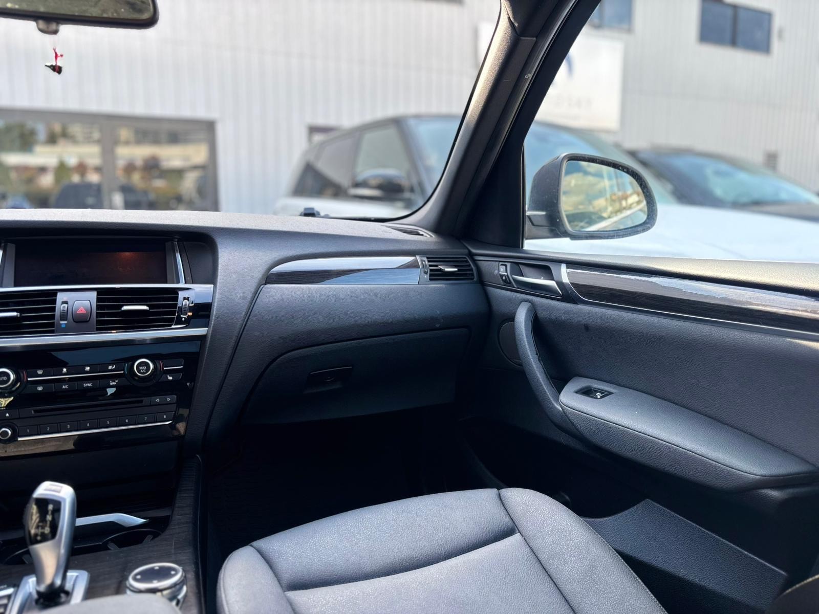 /canwestautoinc/2015-BMW-X3-30280920806766276.jpg