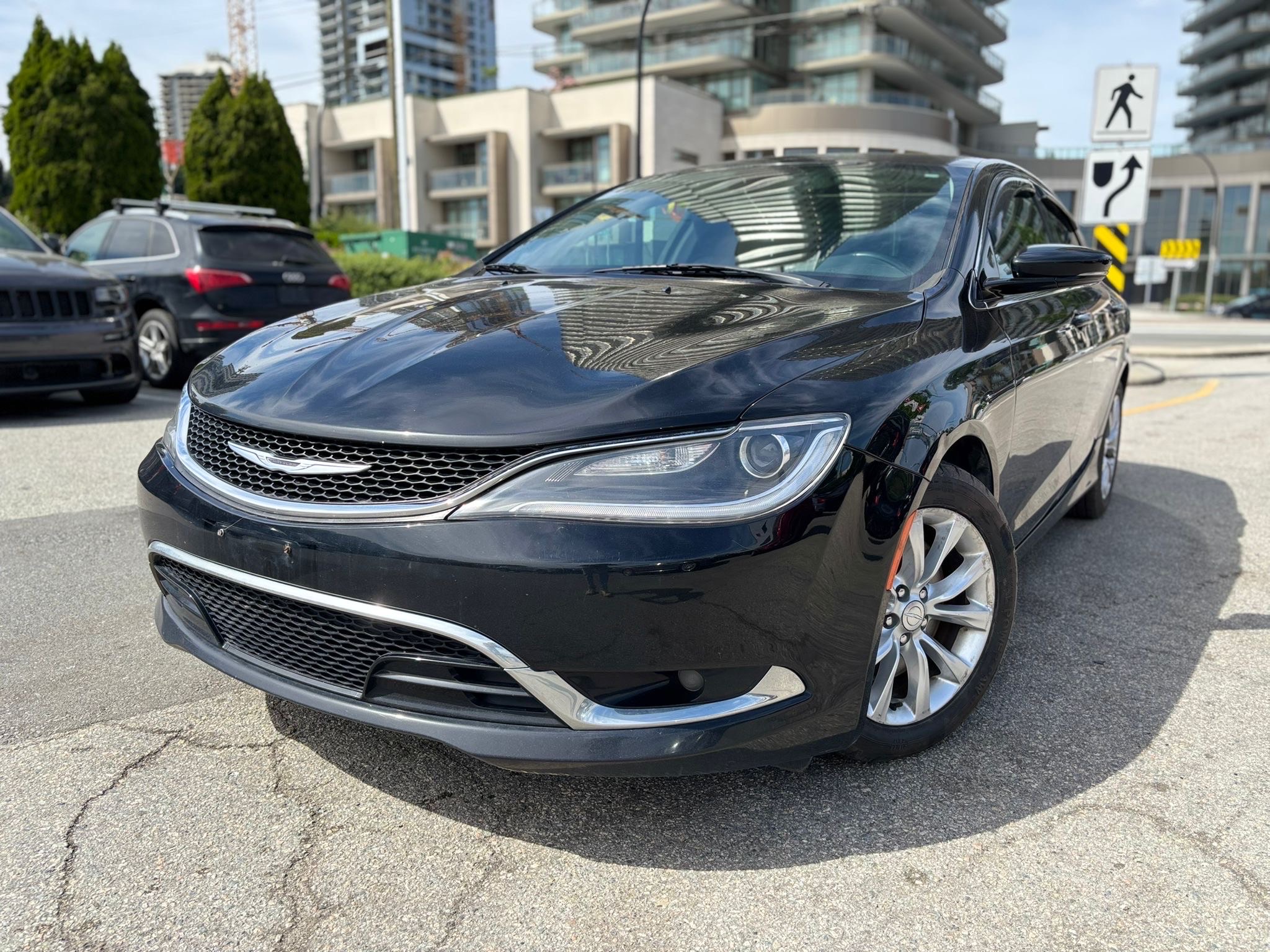 /canwestautoinc/2015-Chrysler-200-5562497507981616.jpg