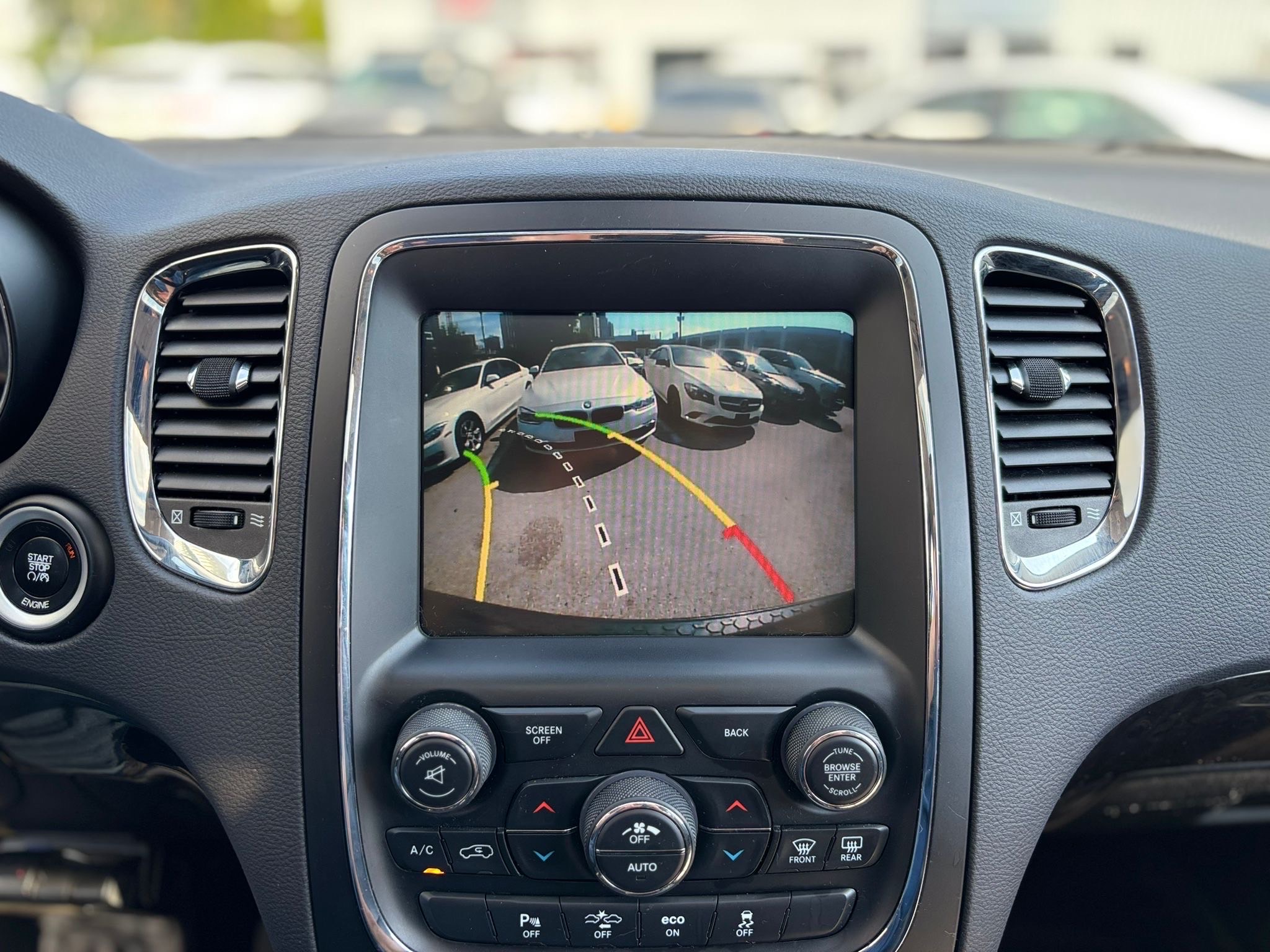 /canwestautoinc/2015-Dodge-Durango-15446618861885475.jpg