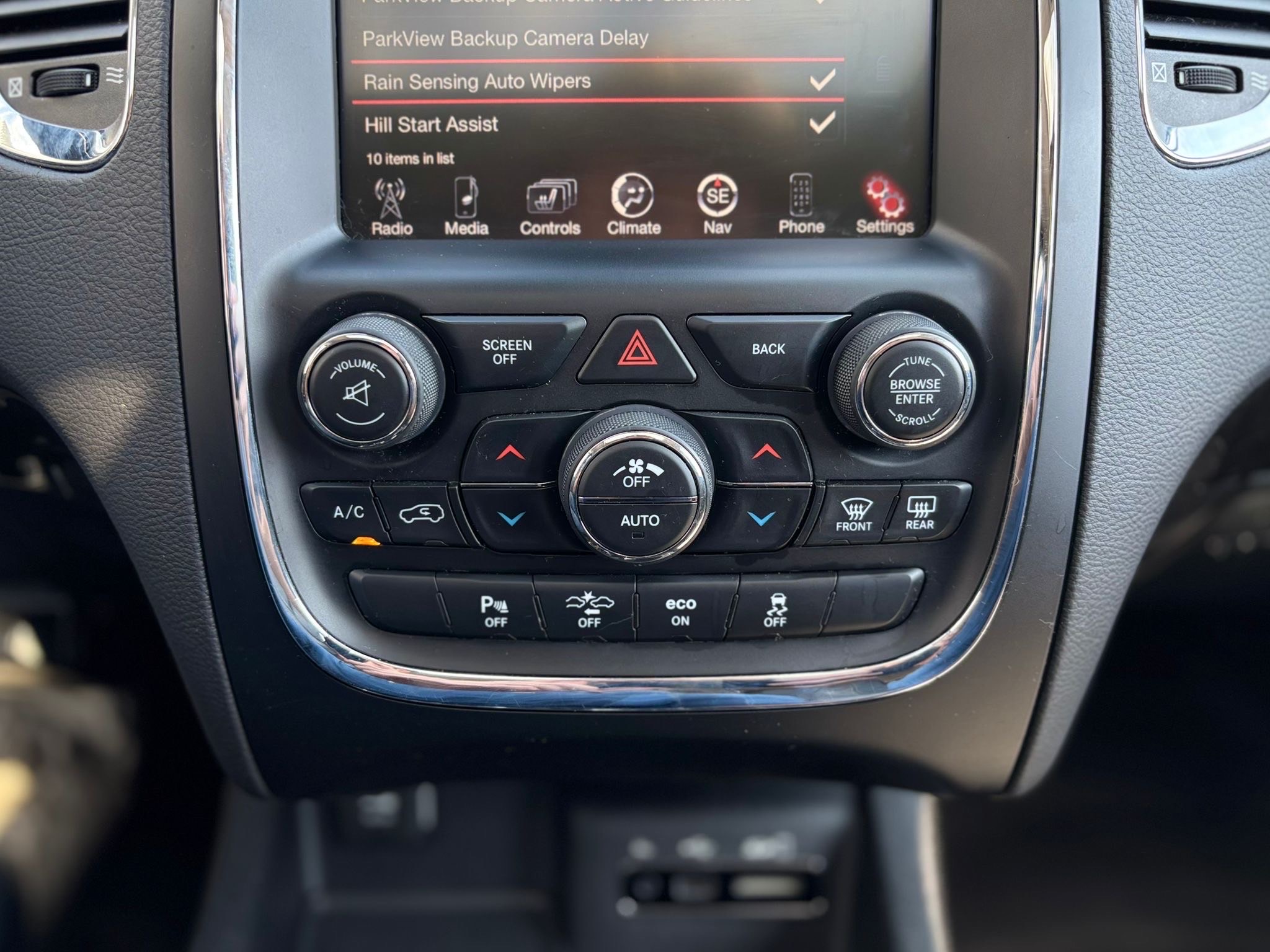 /canwestautoinc/2015-Dodge-Durango-16482011796756613.jpg