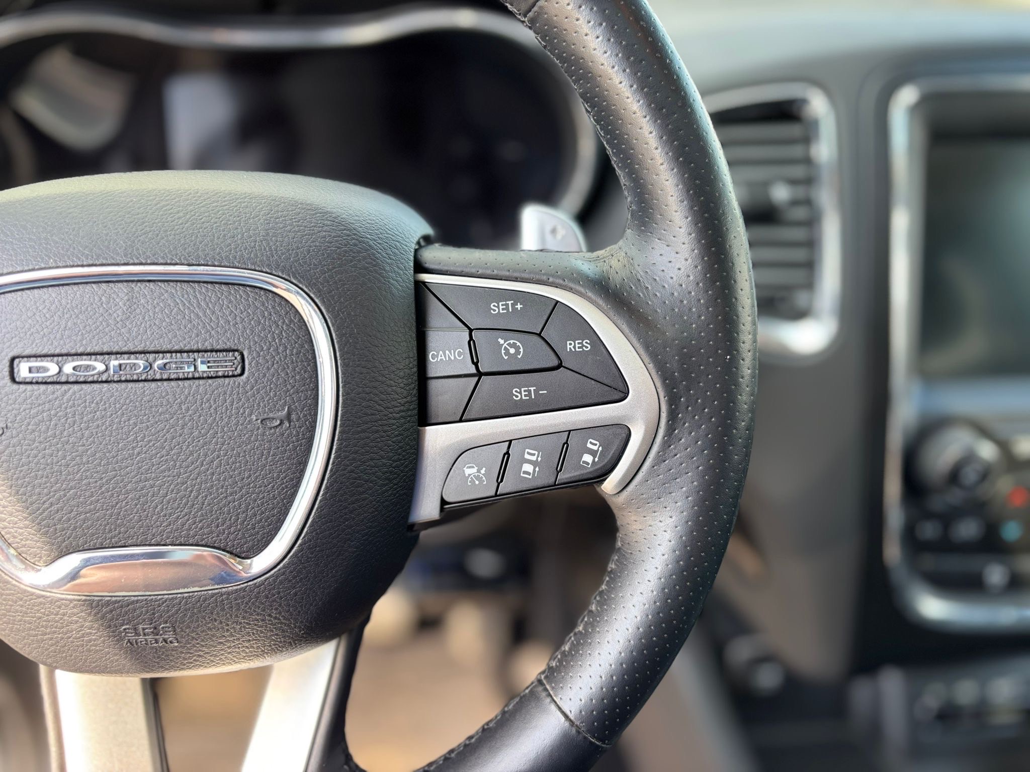 /canwestautoinc/2015-Dodge-Durango-2915942555145077.jpg