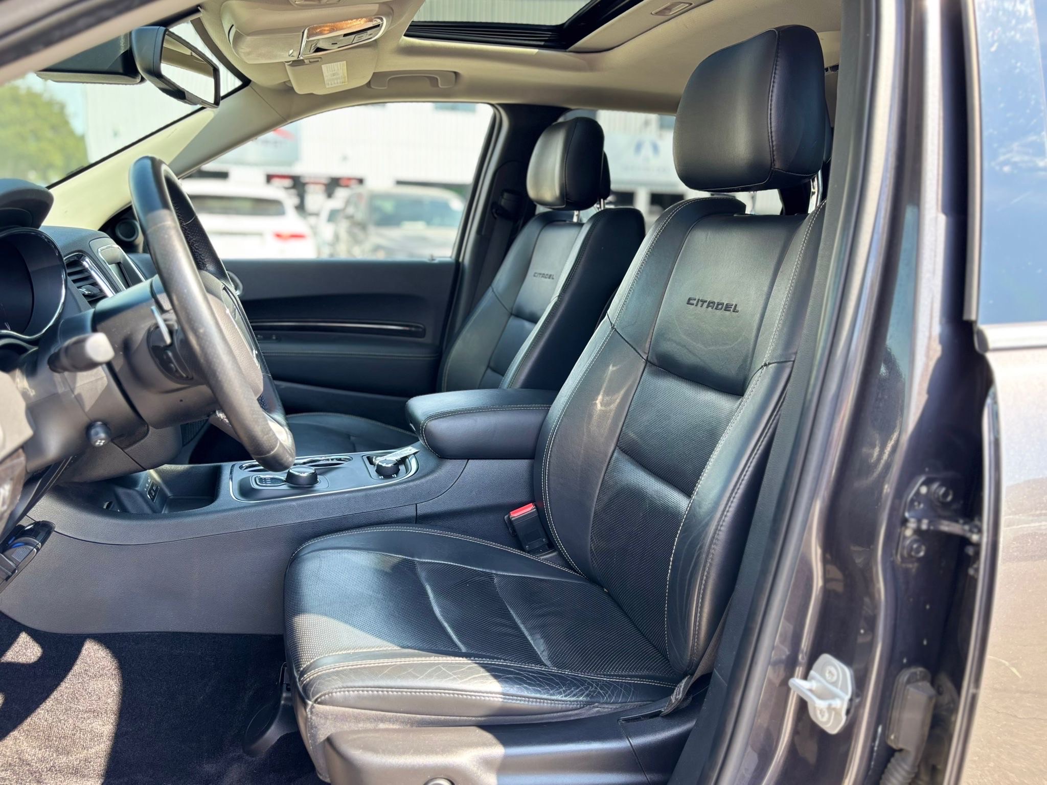 /canwestautoinc/2015-Dodge-Durango-4048404429506416.jpg