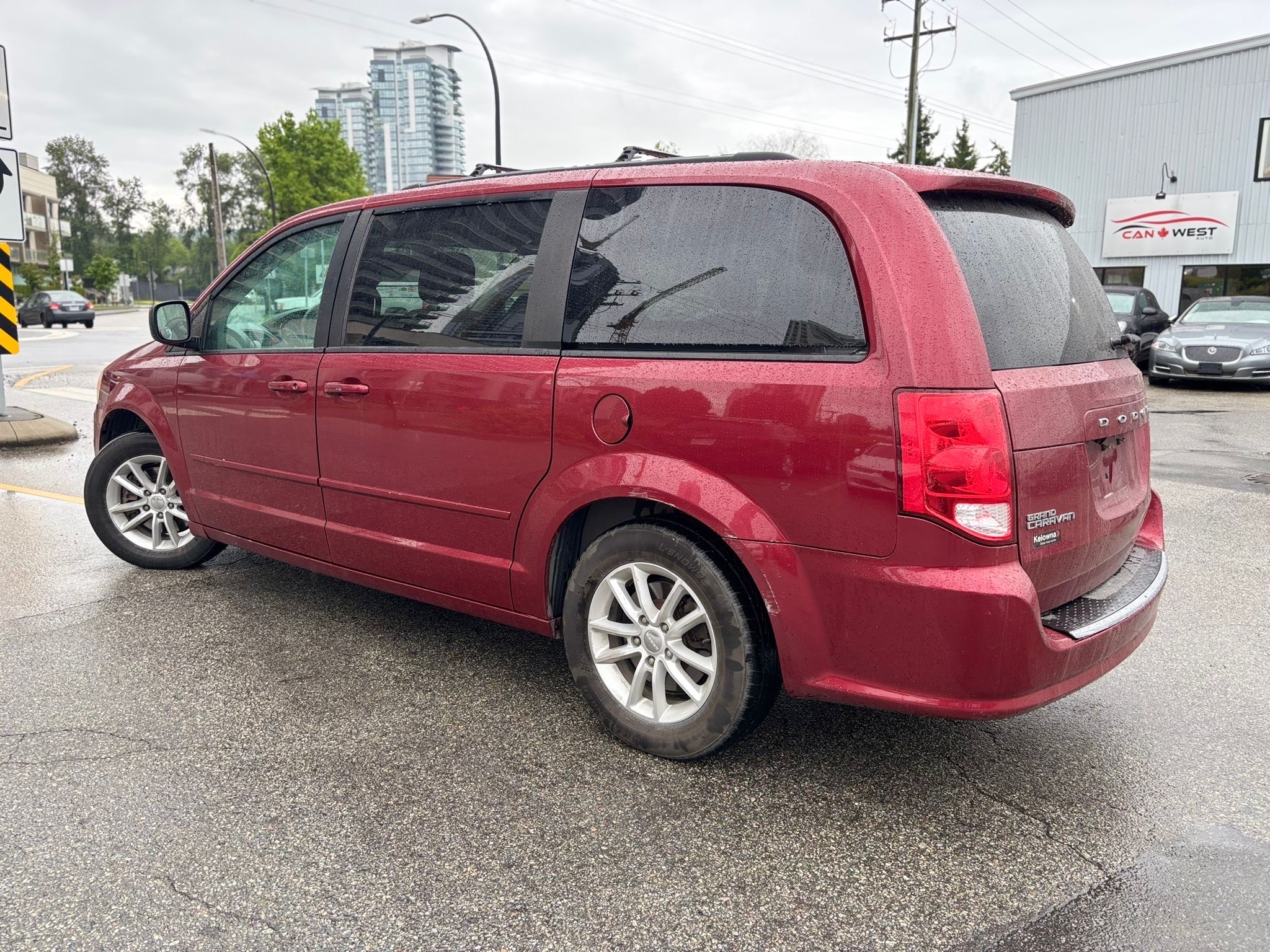 /canwestautoinc/2015-Dodge-GrandCaravan-636624826227933.jpg