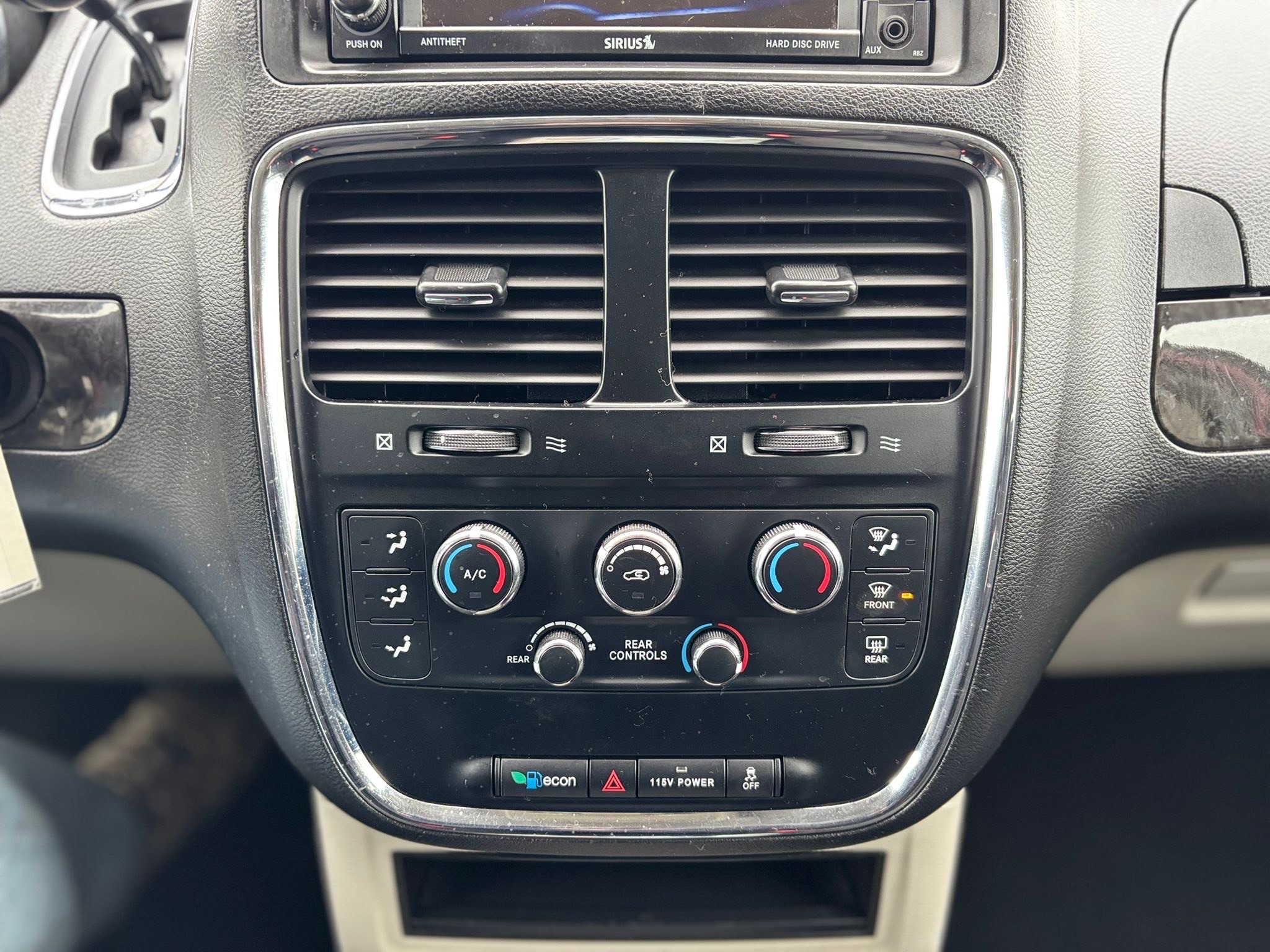 /canwestautoinc/2015-Dodge-GrandCaravan-996669736891659.jpg