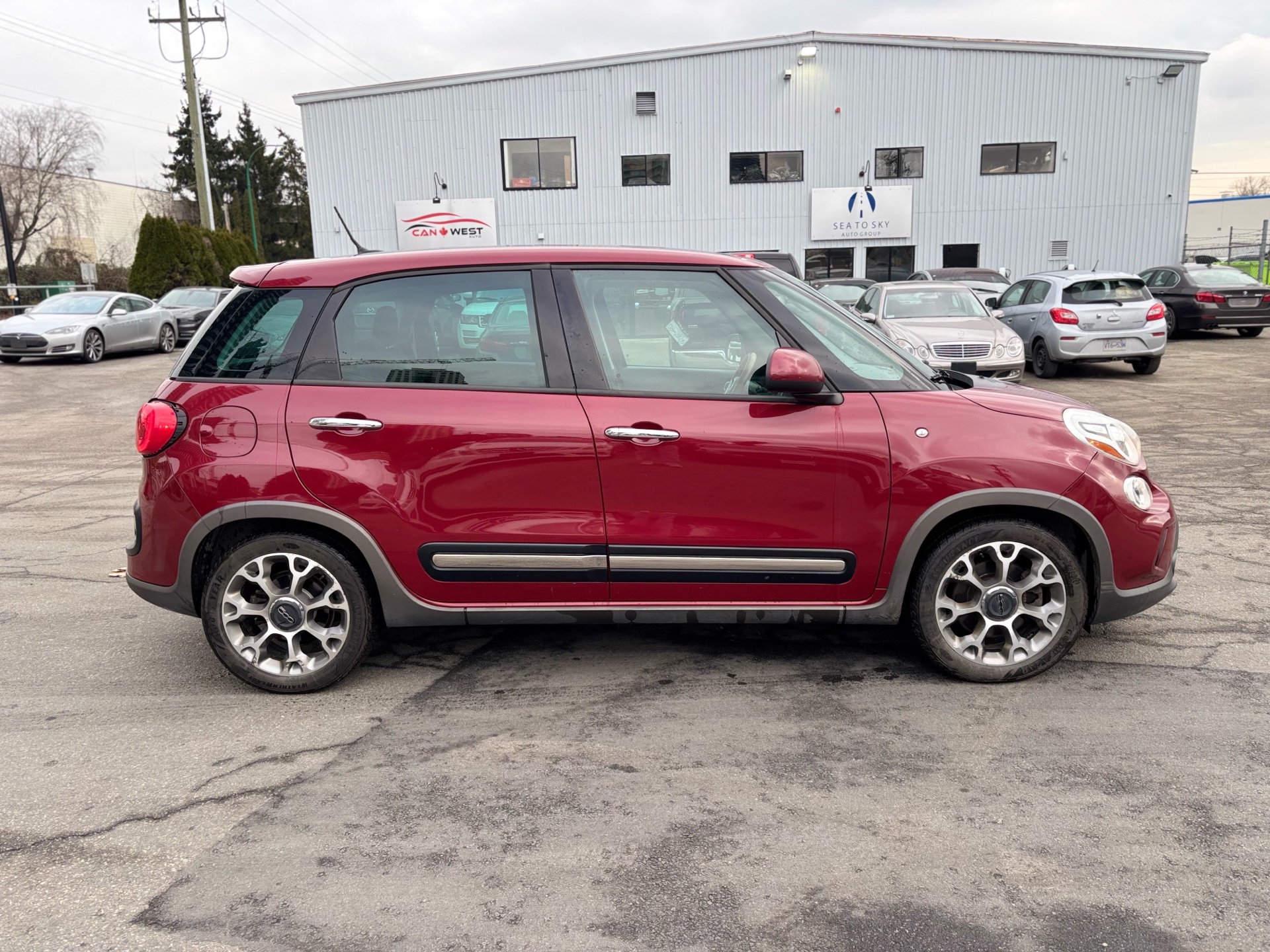 /canwestautoinc/2015-FIAT-500L-1341510000411772.jpg