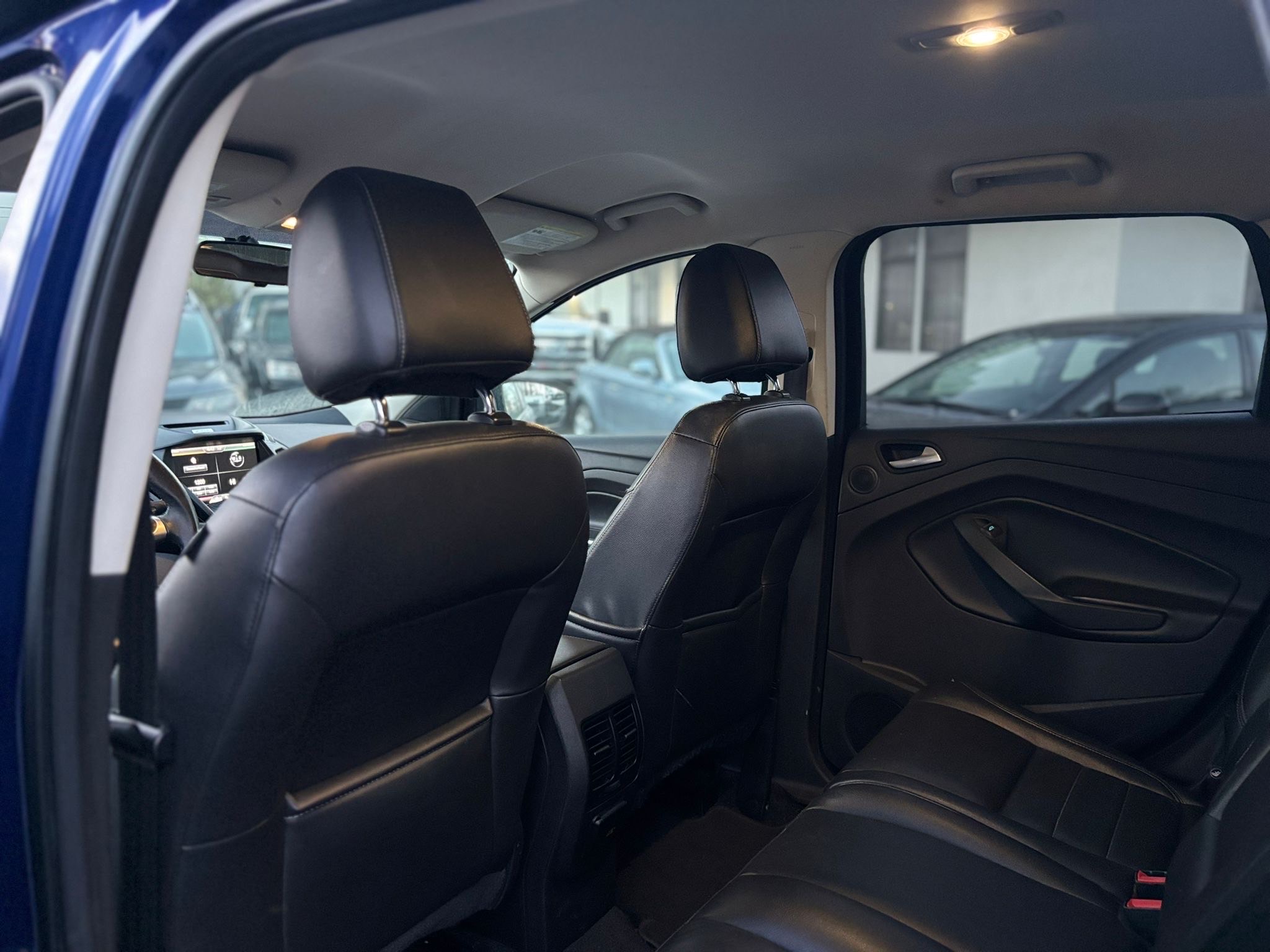 /canwestautoinc/2015-Ford-Escape-1499221030953506.jpg