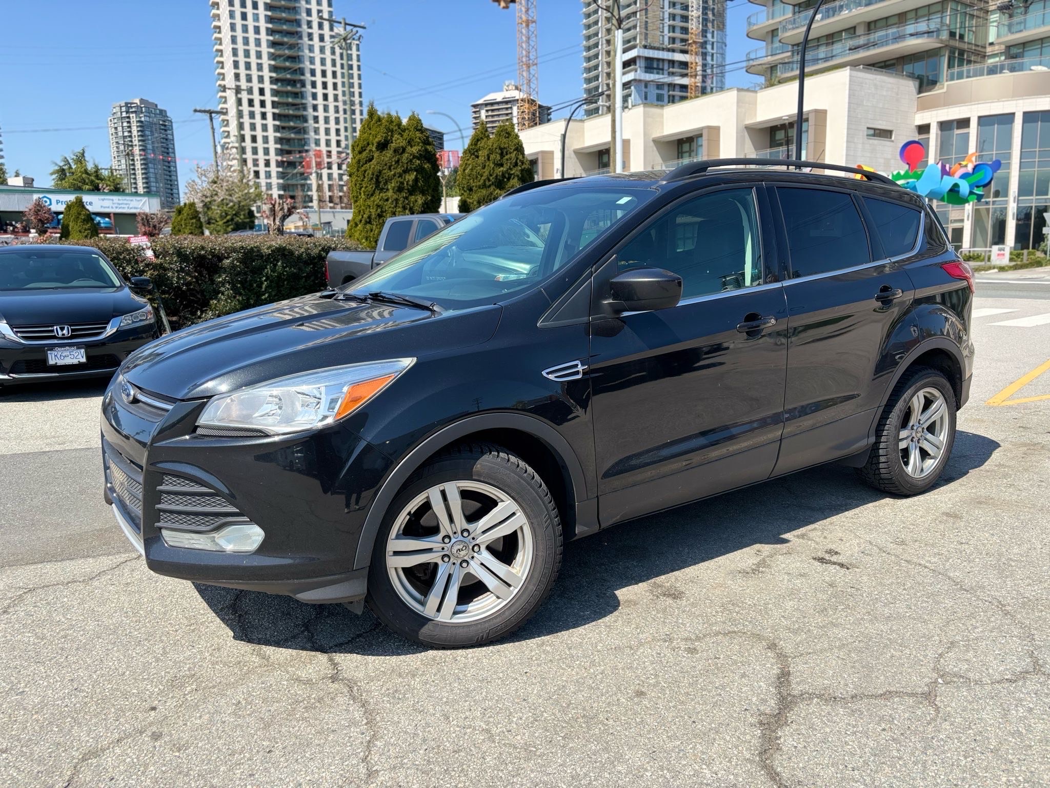 /canwestautoinc/2015-Ford-Escape-3384448284080377.jpg