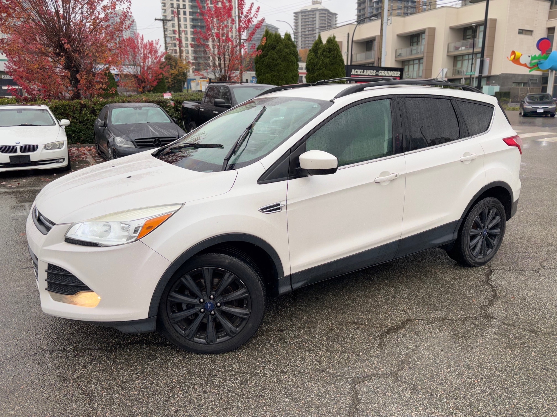 /canwestautoinc/2015-Ford-Escape-397272670489228.jpg