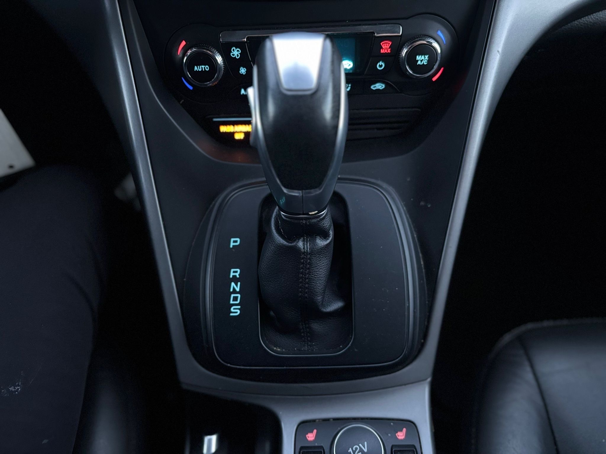 /canwestautoinc/2015-Ford-Escape-4809703064148916.jpg