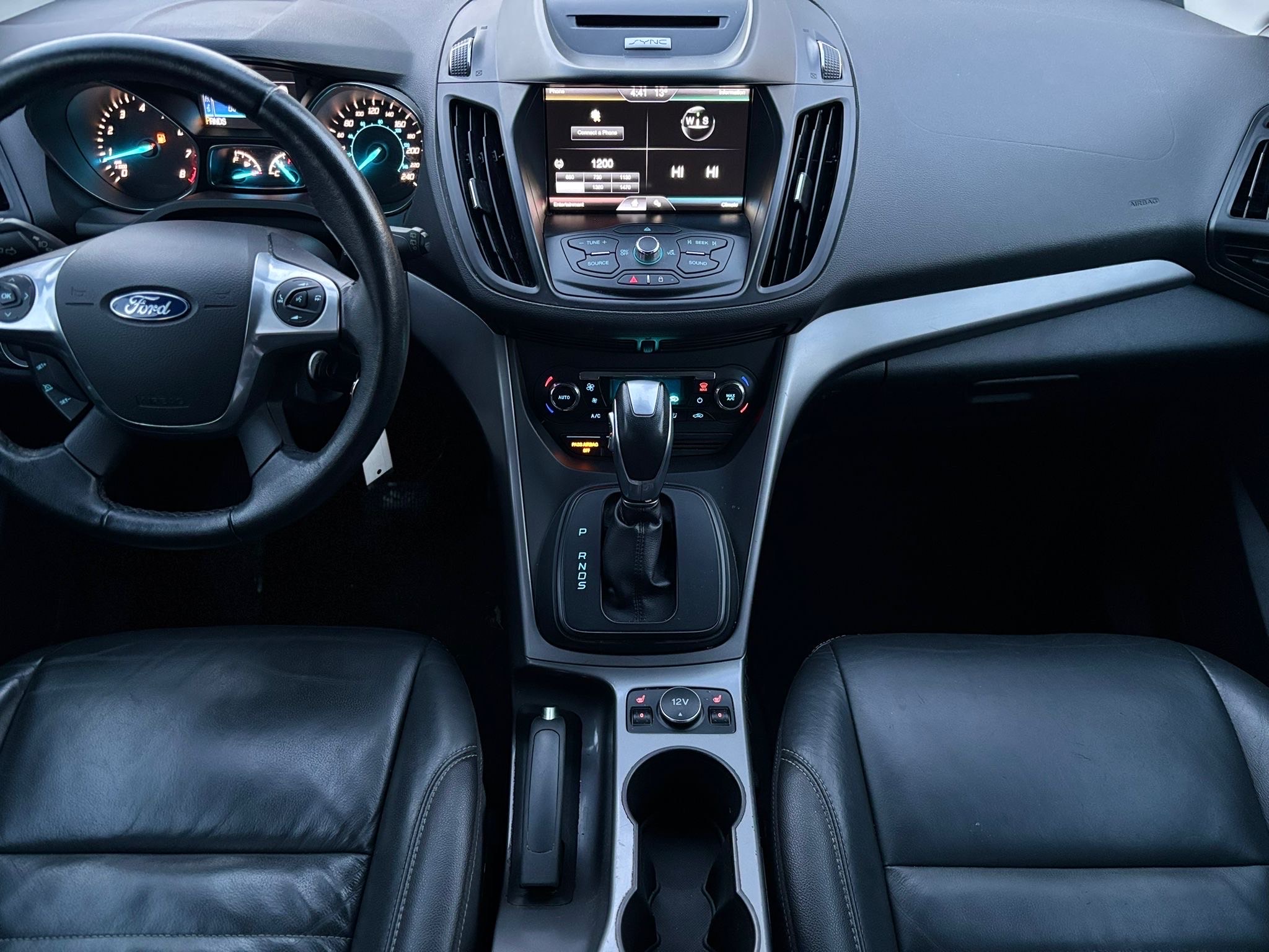 /canwestautoinc/2015-Ford-Escape-4908548935982988.jpg