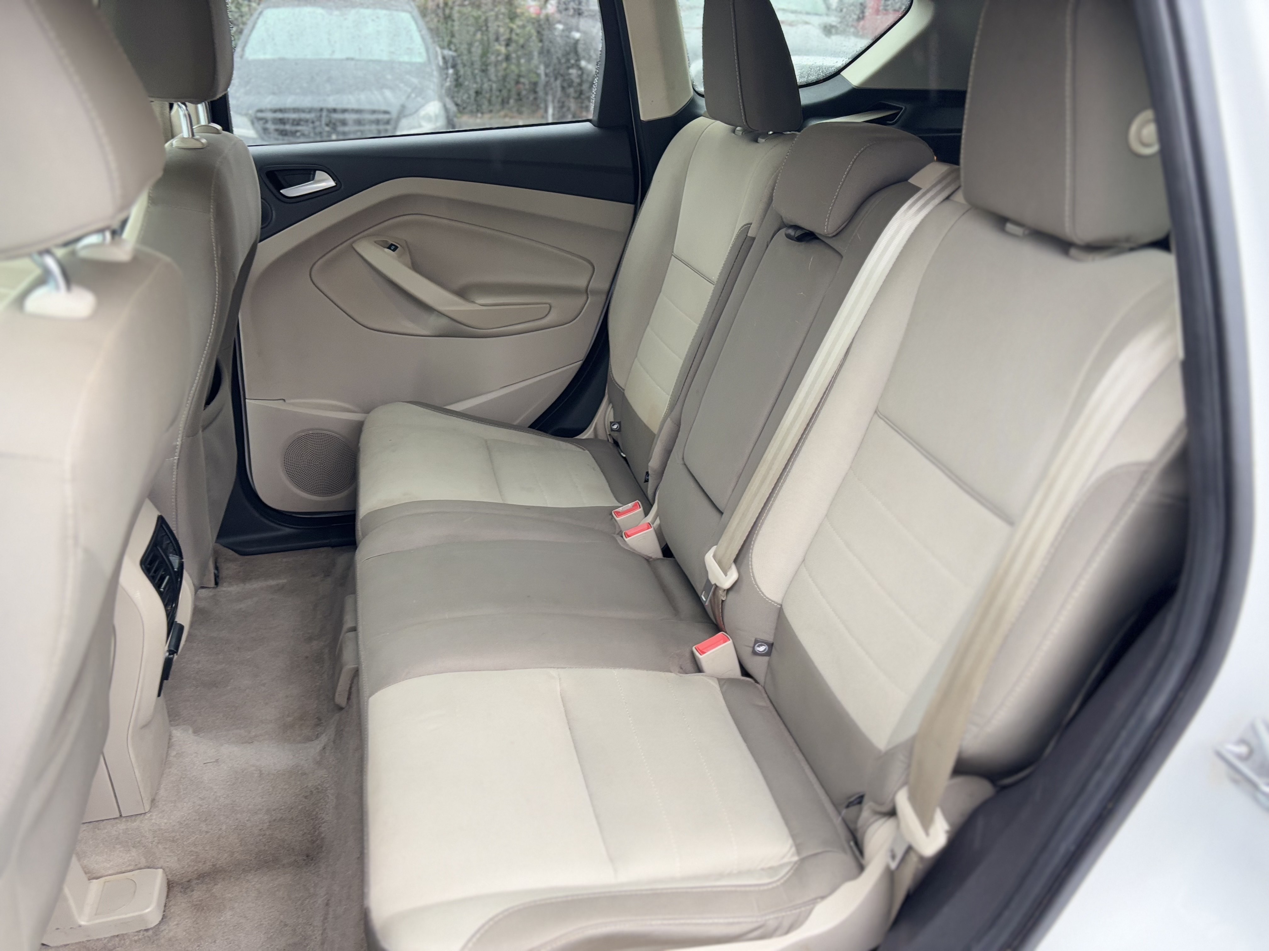 /canwestautoinc/2015-Ford-Escape-5733744937027934.jpg
