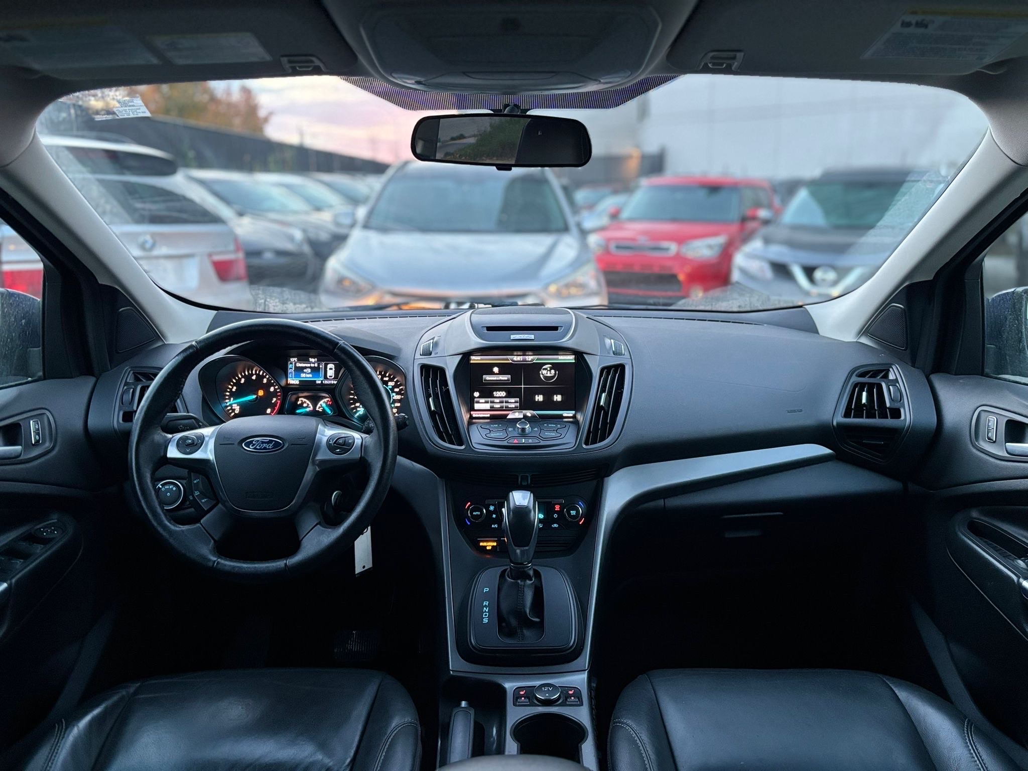 /canwestautoinc/2015-Ford-Escape-6193289284436216.jpg