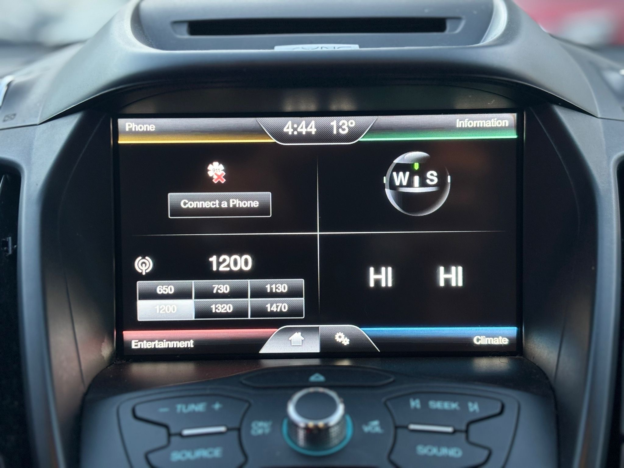 /canwestautoinc/2015-Ford-Escape-6629469751530992.jpg