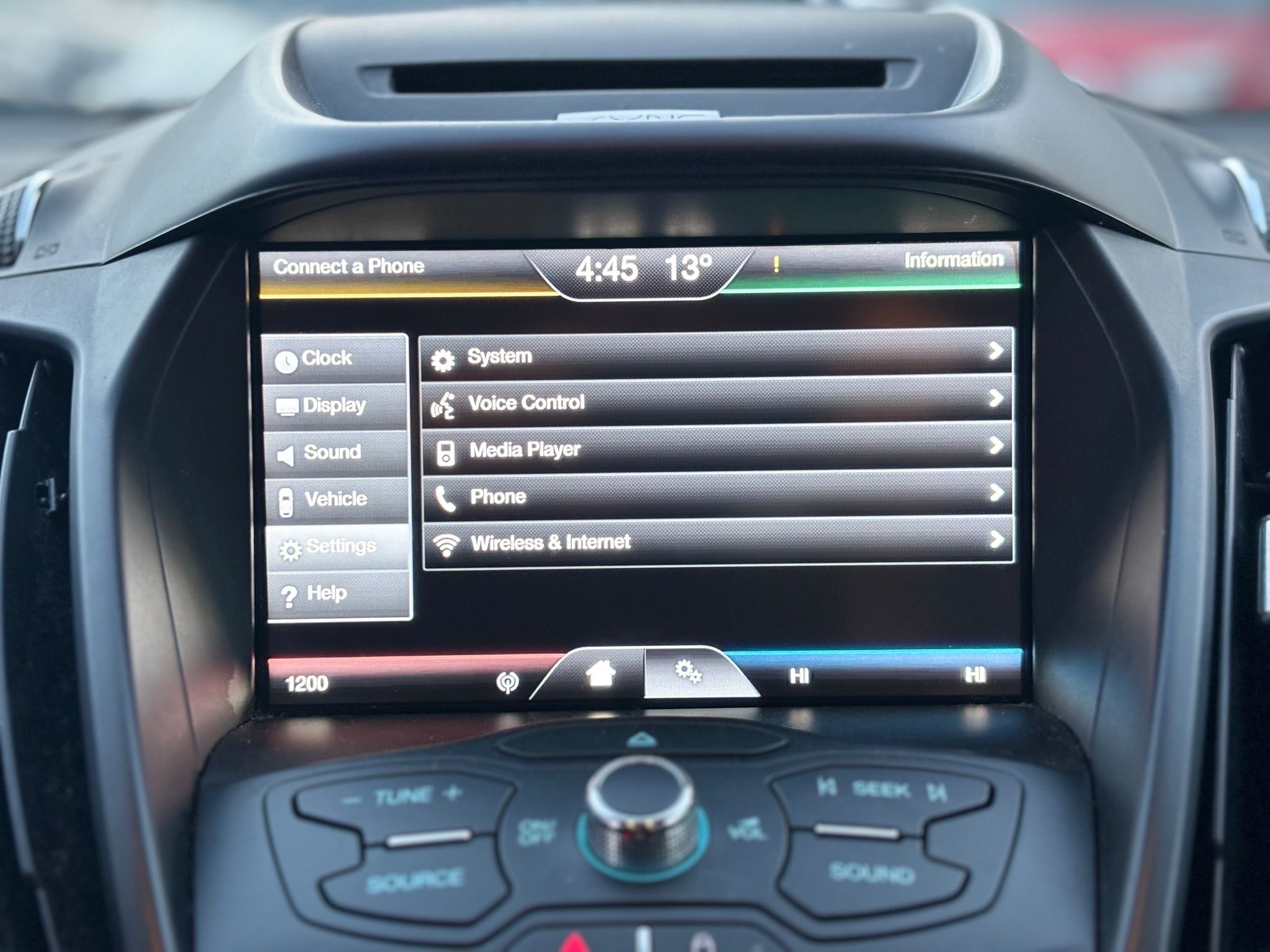 /canwestautoinc/2015-Ford-Escape-6838261508801637.jpg