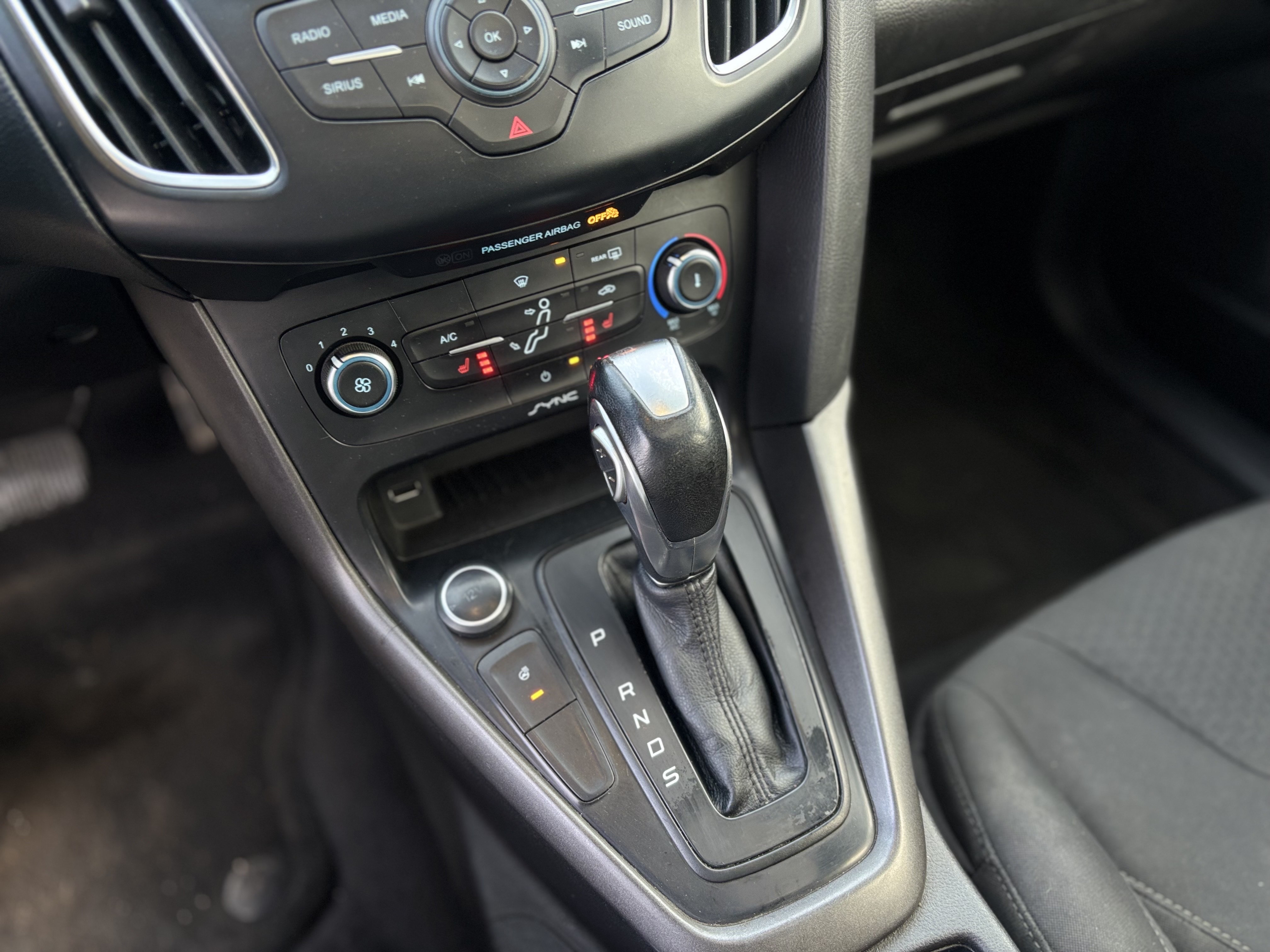 /canwestautoinc/2015-Ford-Focus-21014287651941865.jpg