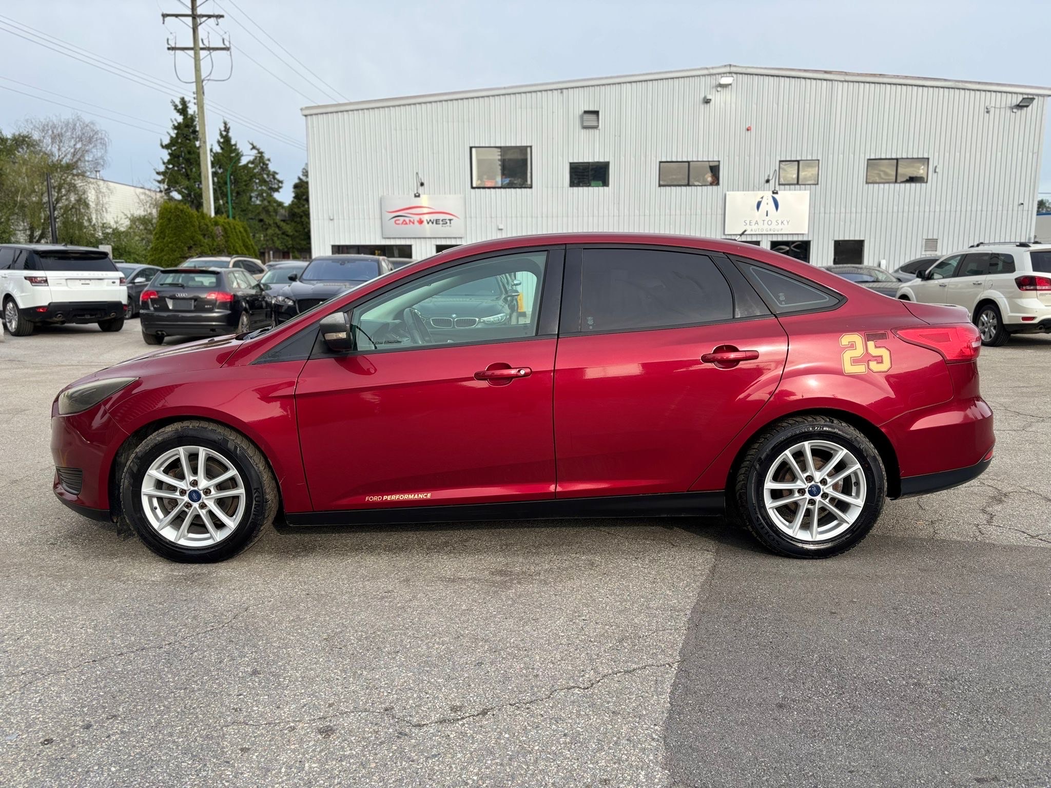 /canwestautoinc/2015-Ford-Focus-9975169292654698.jpg