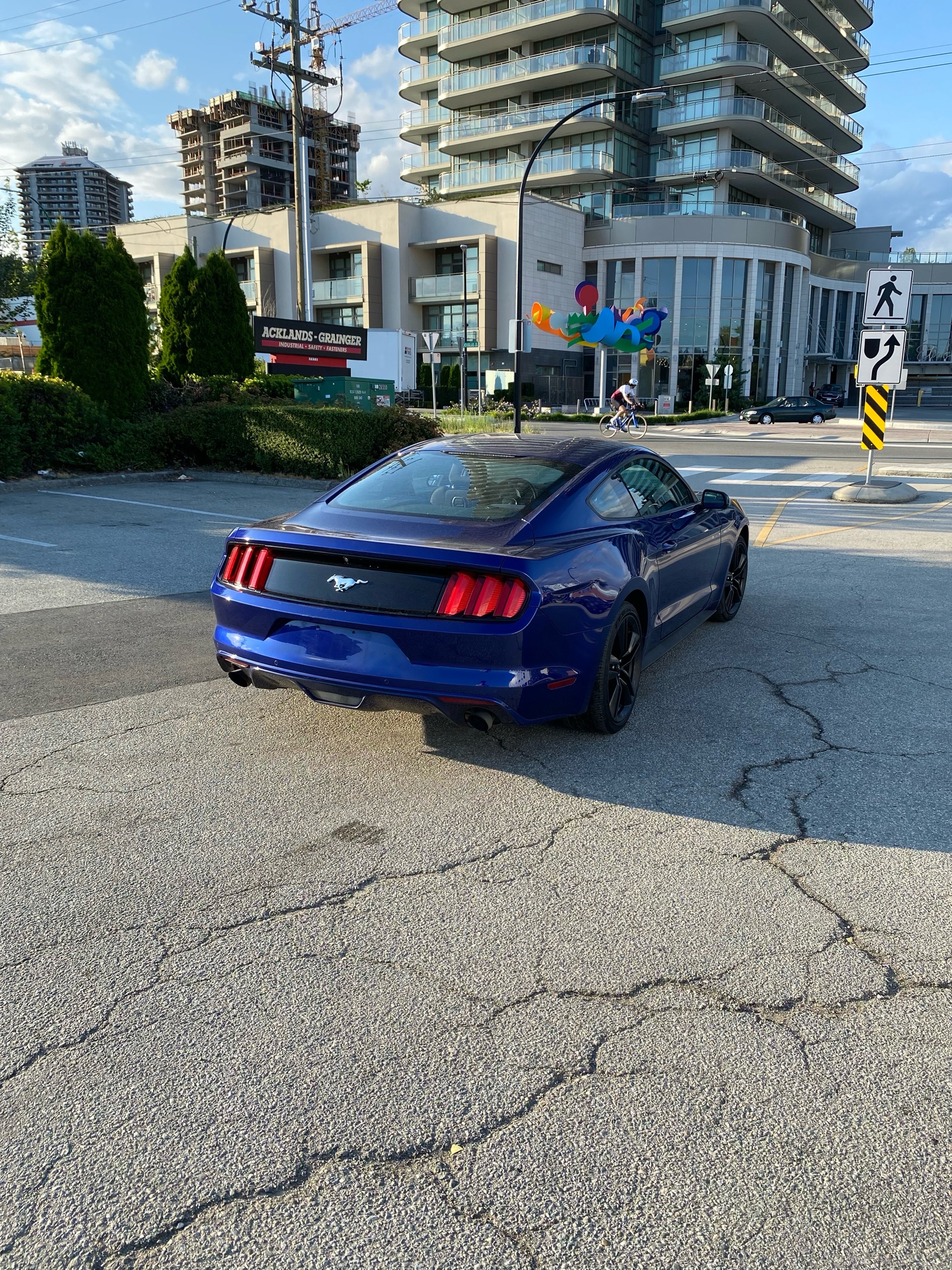 /canwestautoinc/2015-Ford-Mustang-833829897822381.jpg