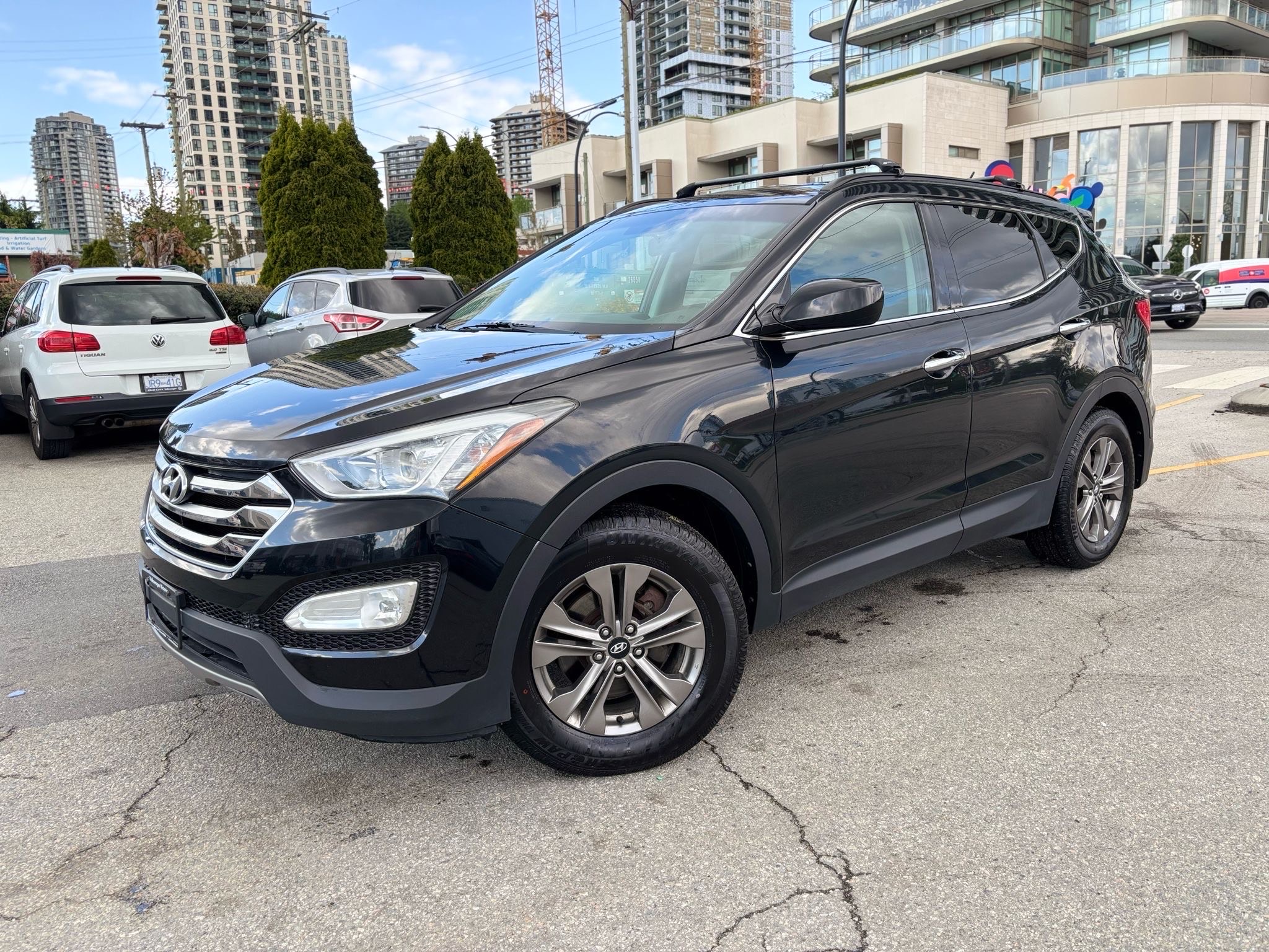 /canwestautoinc/2015-Hyundai-SantaFe-17026485837775152.jpg