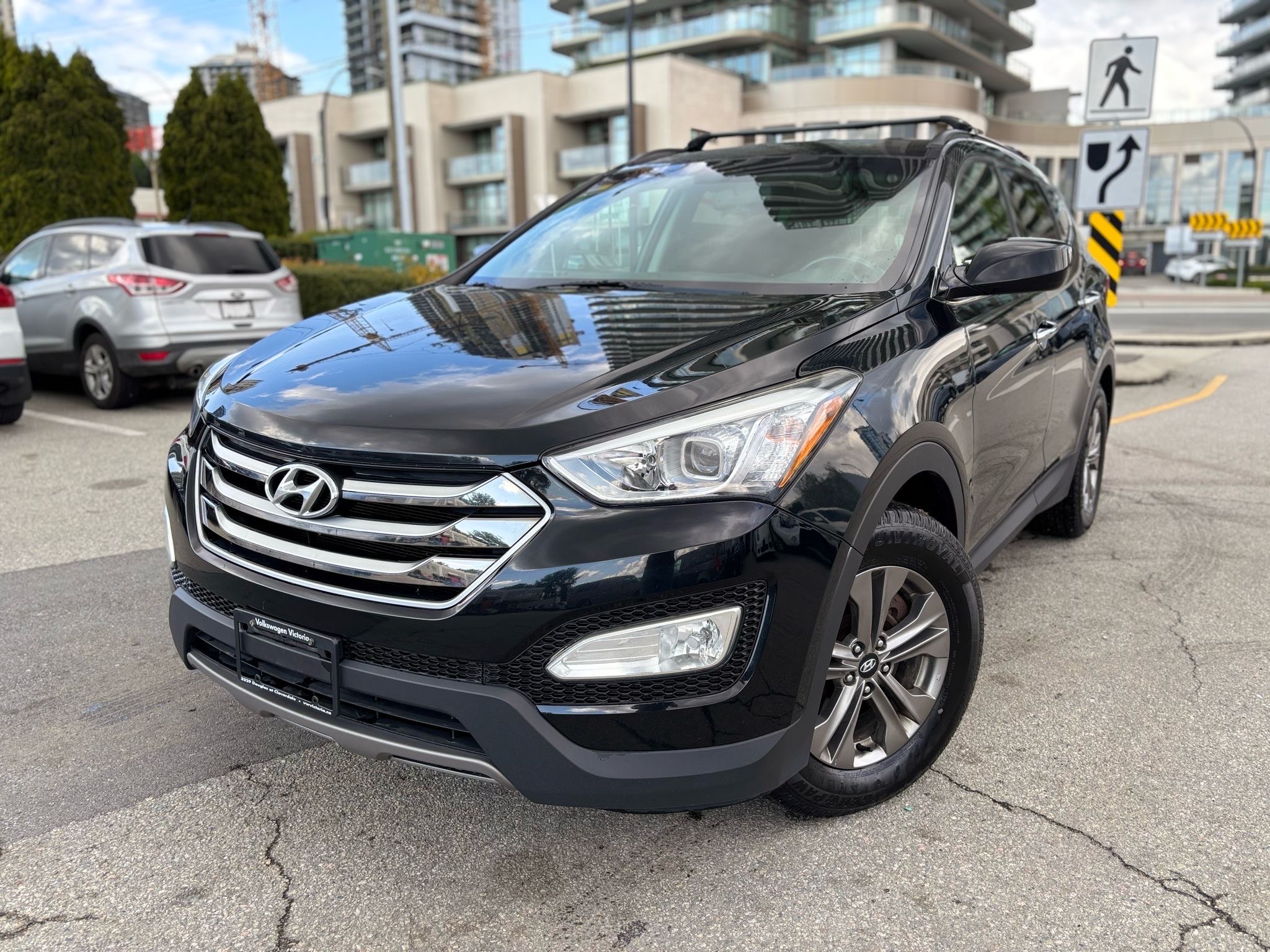 /canwestautoinc/2015-Hyundai-SantaFe-8992315631974426.jpg