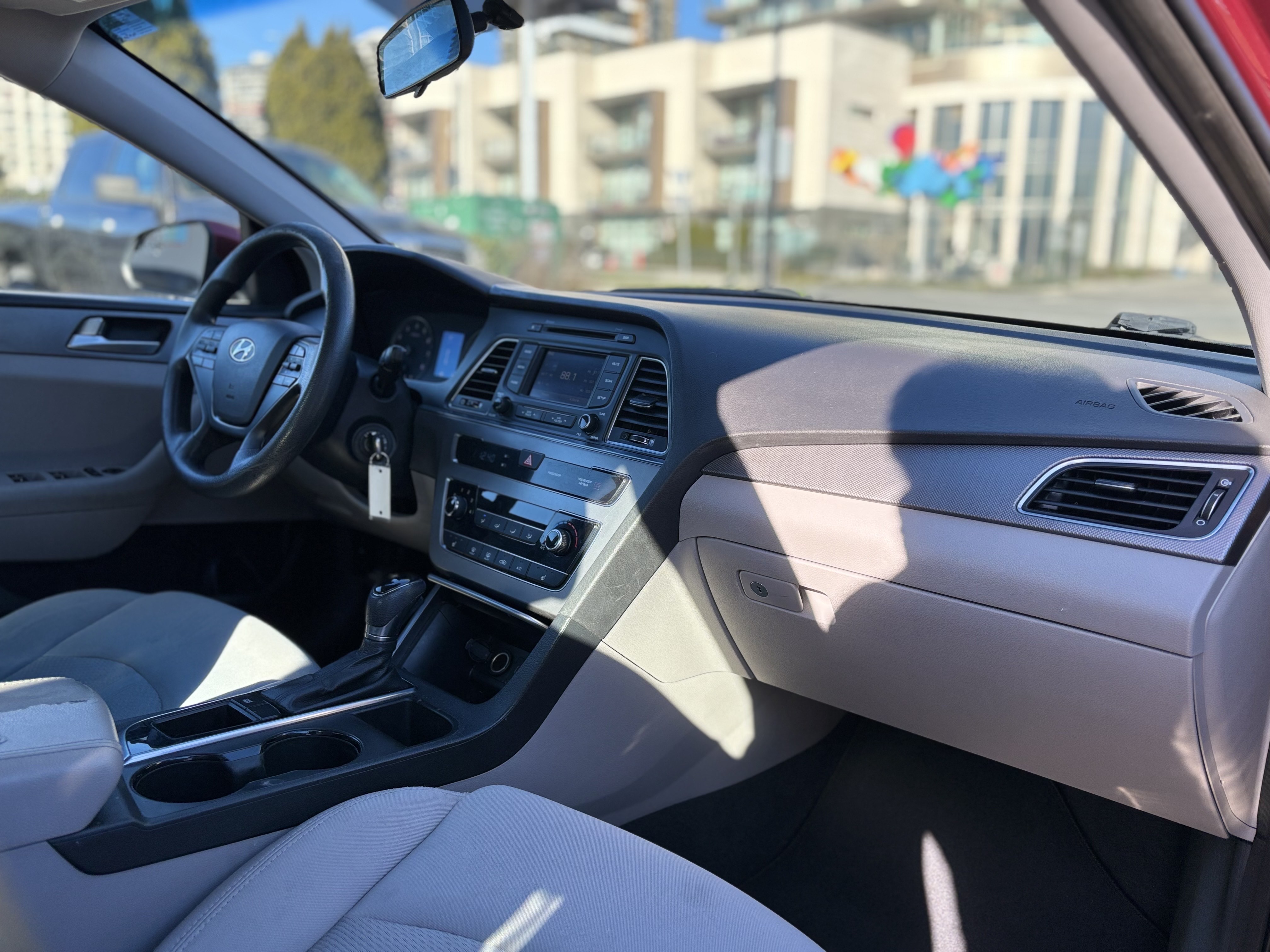 /canwestautoinc/2015-Hyundai-Sonata-0058094941731201555.jpg