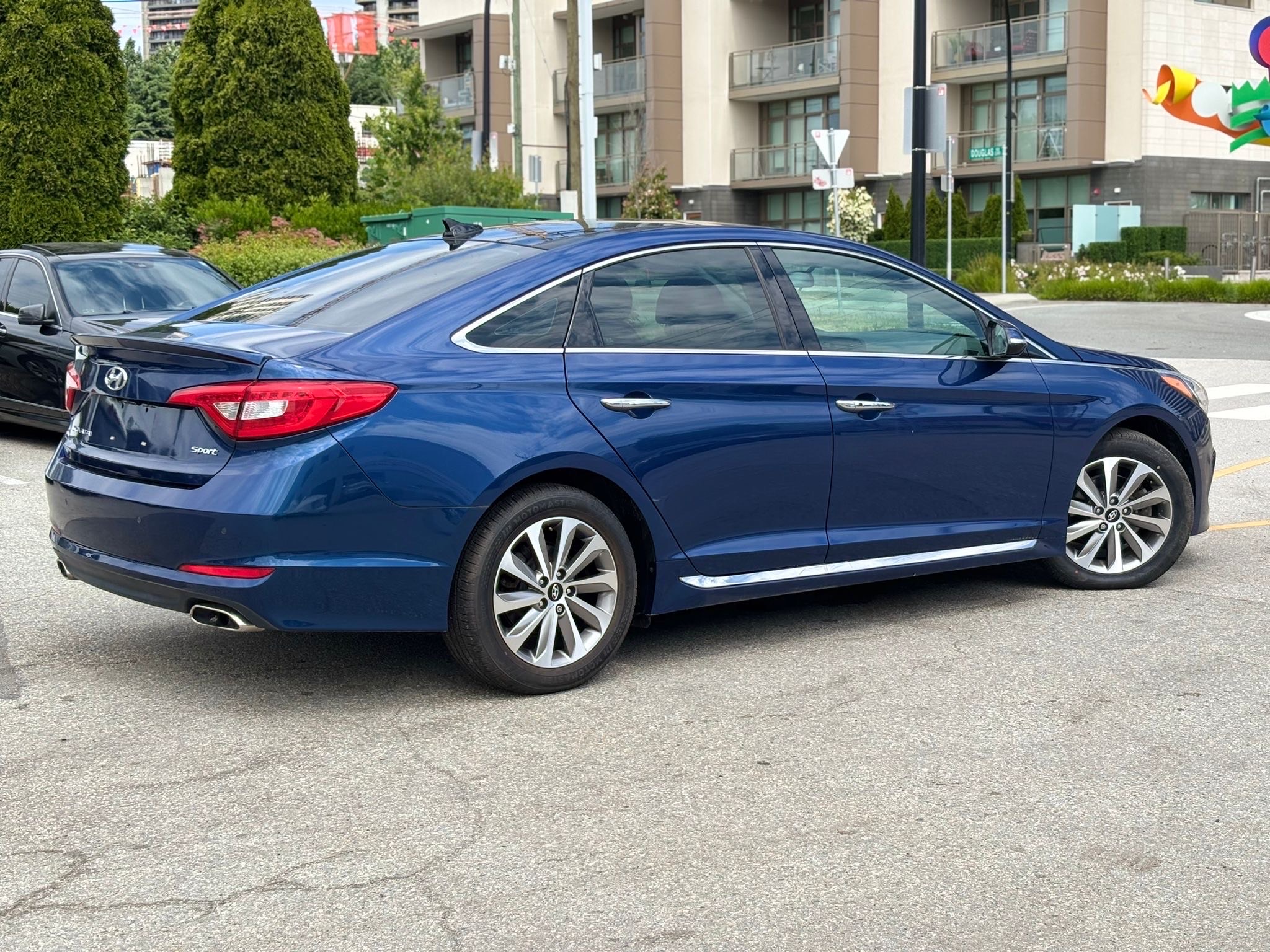 /canwestautoinc/2015-Hyundai-Sonata-6310402558272004.jpg