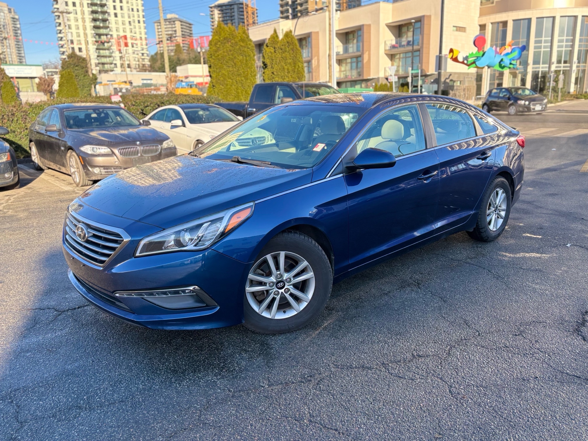 /canwestautoinc/2015-Hyundai-Sonata-6902040939054259.jpg