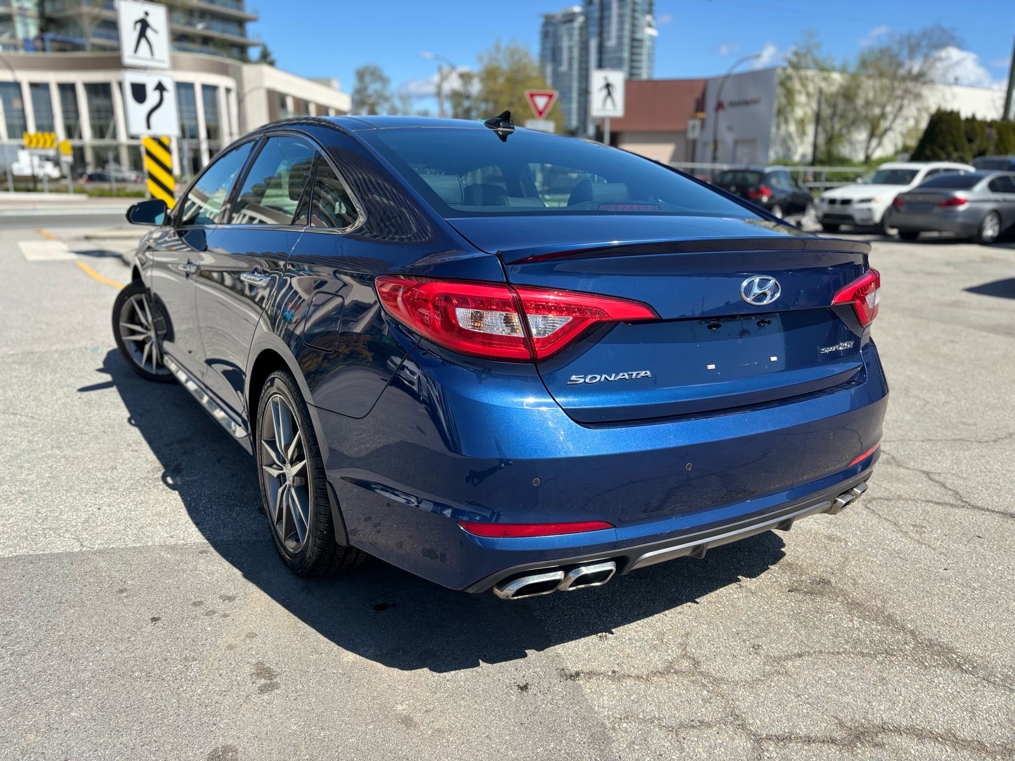 /canwestautoinc/2015-Hyundai-Sonata-7064703634645235.jpg
