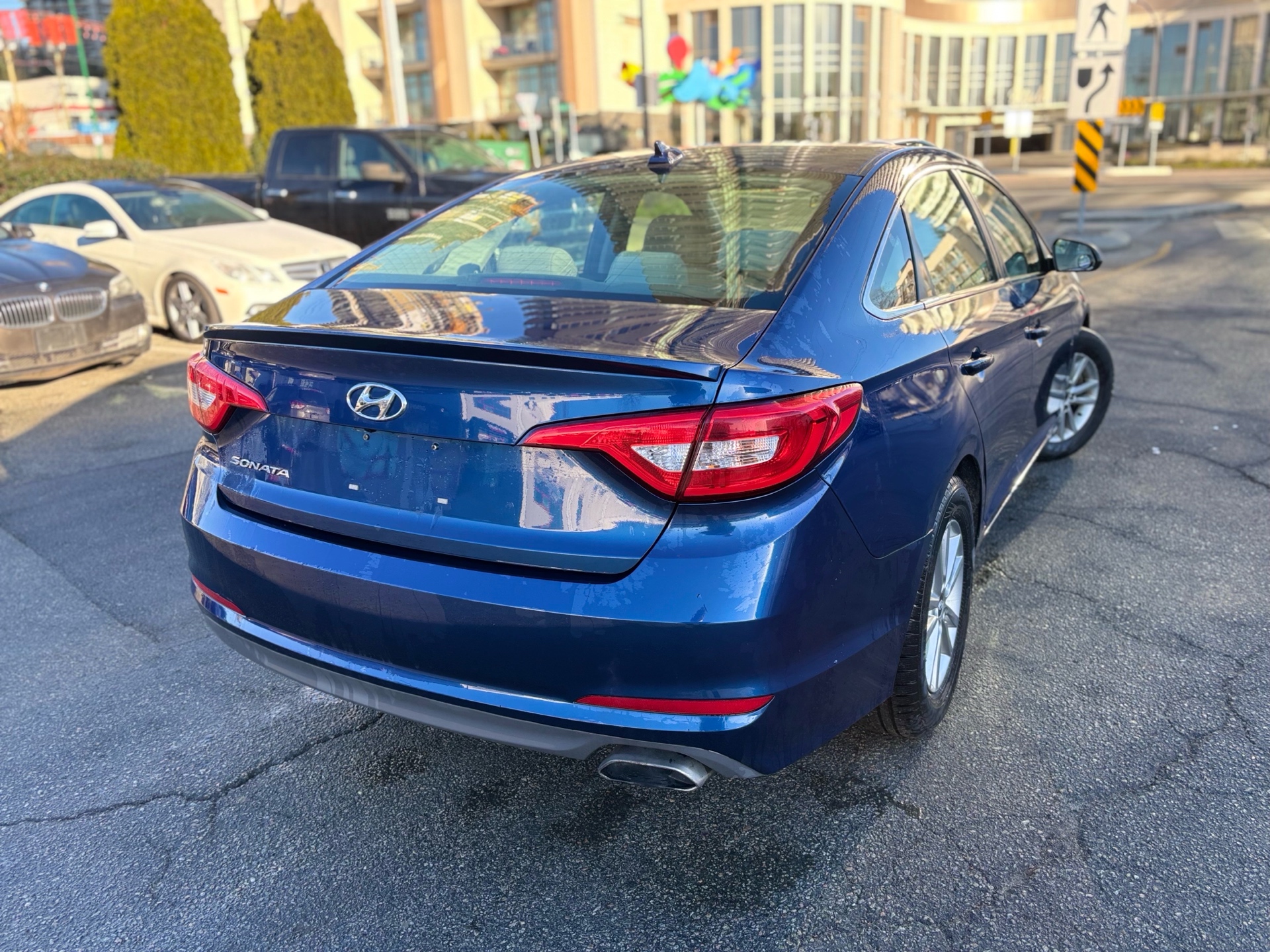 /canwestautoinc/2015-Hyundai-Sonata-8964371295008473.jpg