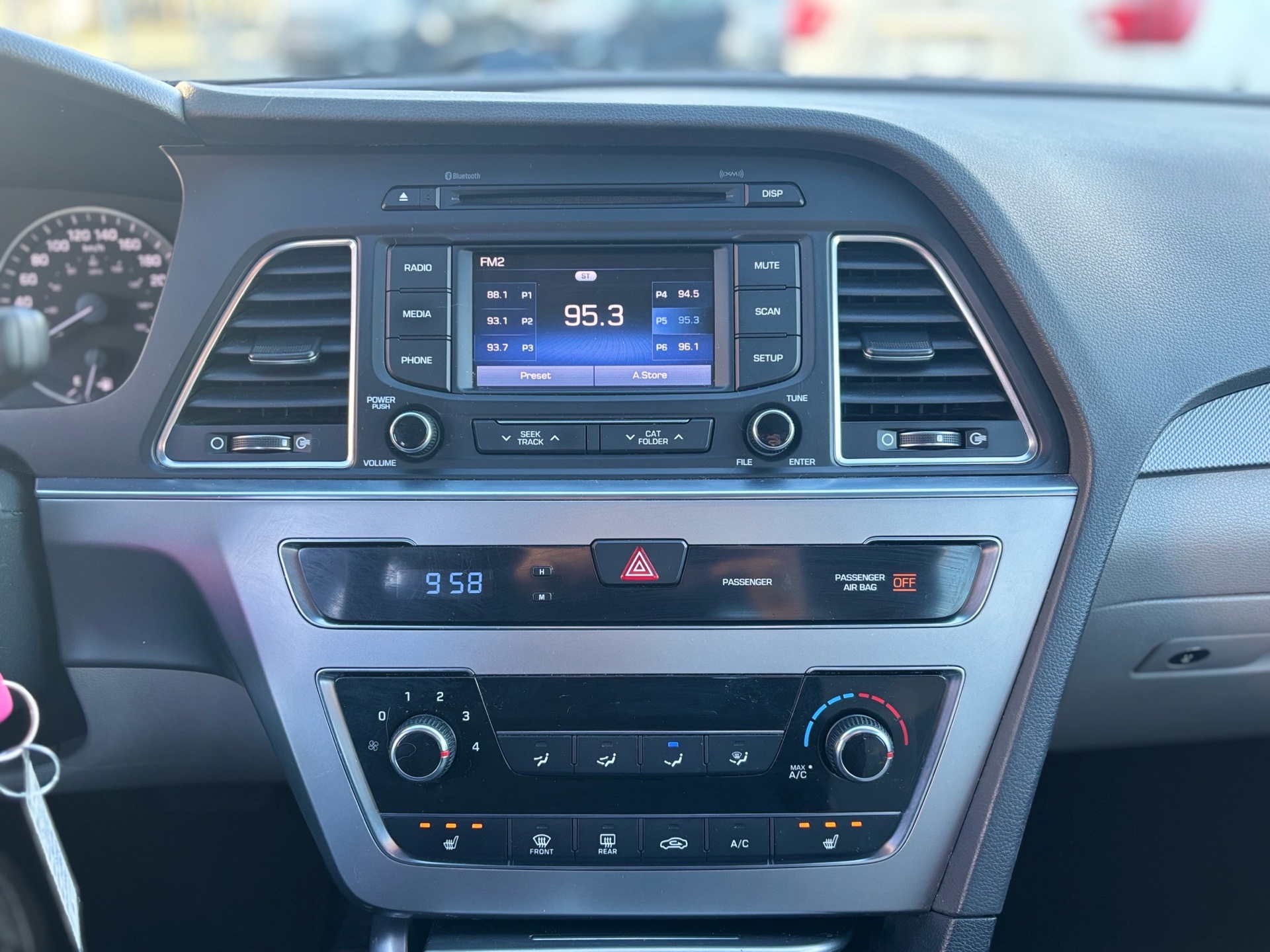 /canwestautoinc/2015-Hyundai-Sonata-9077435953586168.jpg