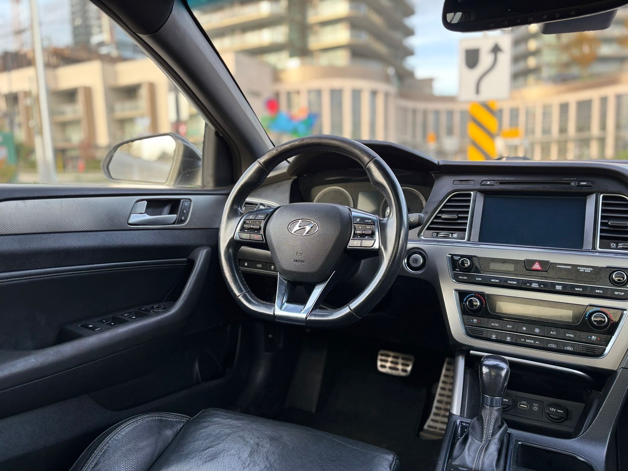 /canwestautoinc/2015-Hyundai-Sonata-9555984586276924.jpg