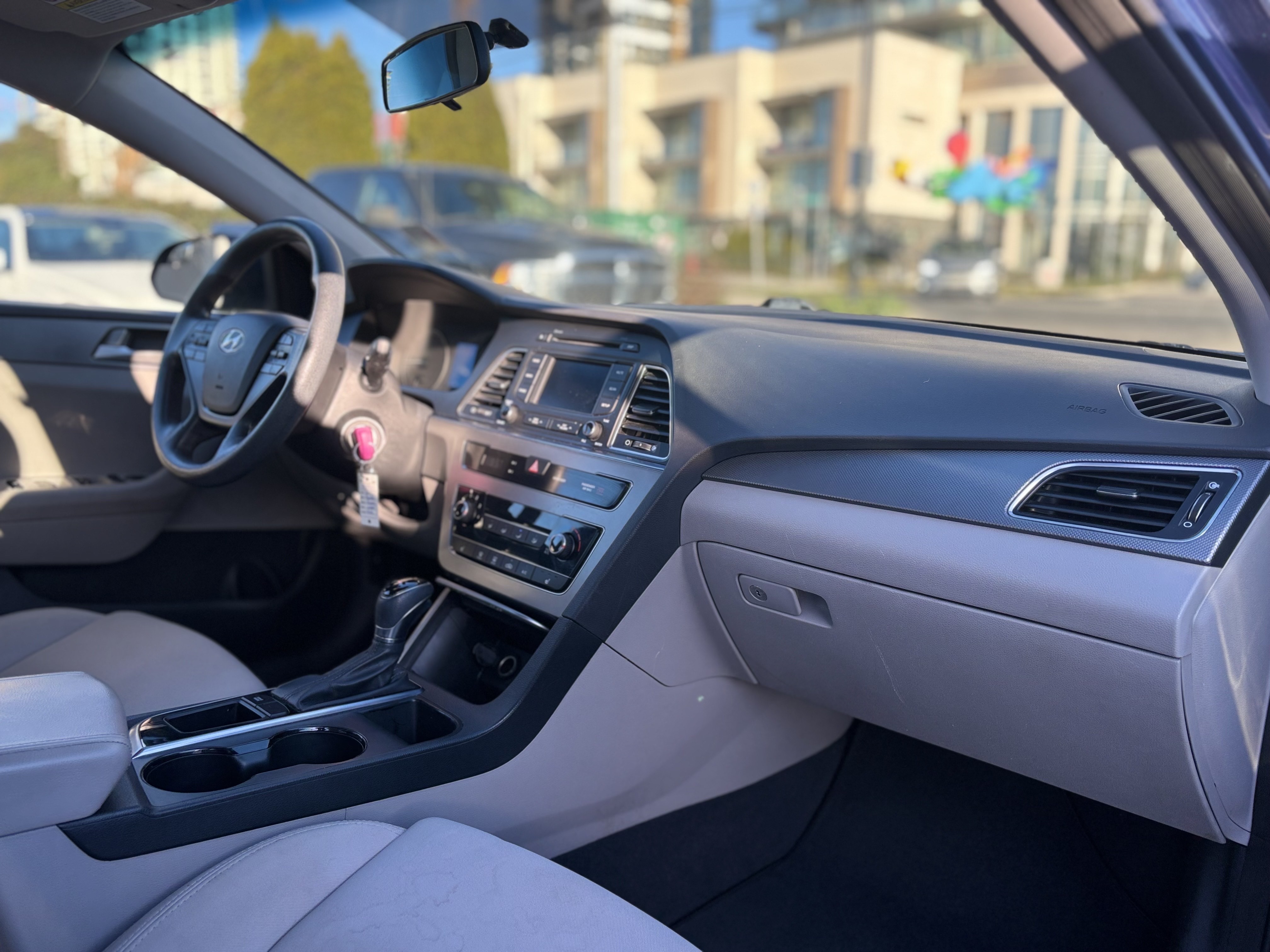 /canwestautoinc/2015-Hyundai-Sonata-9619053486690232.jpg