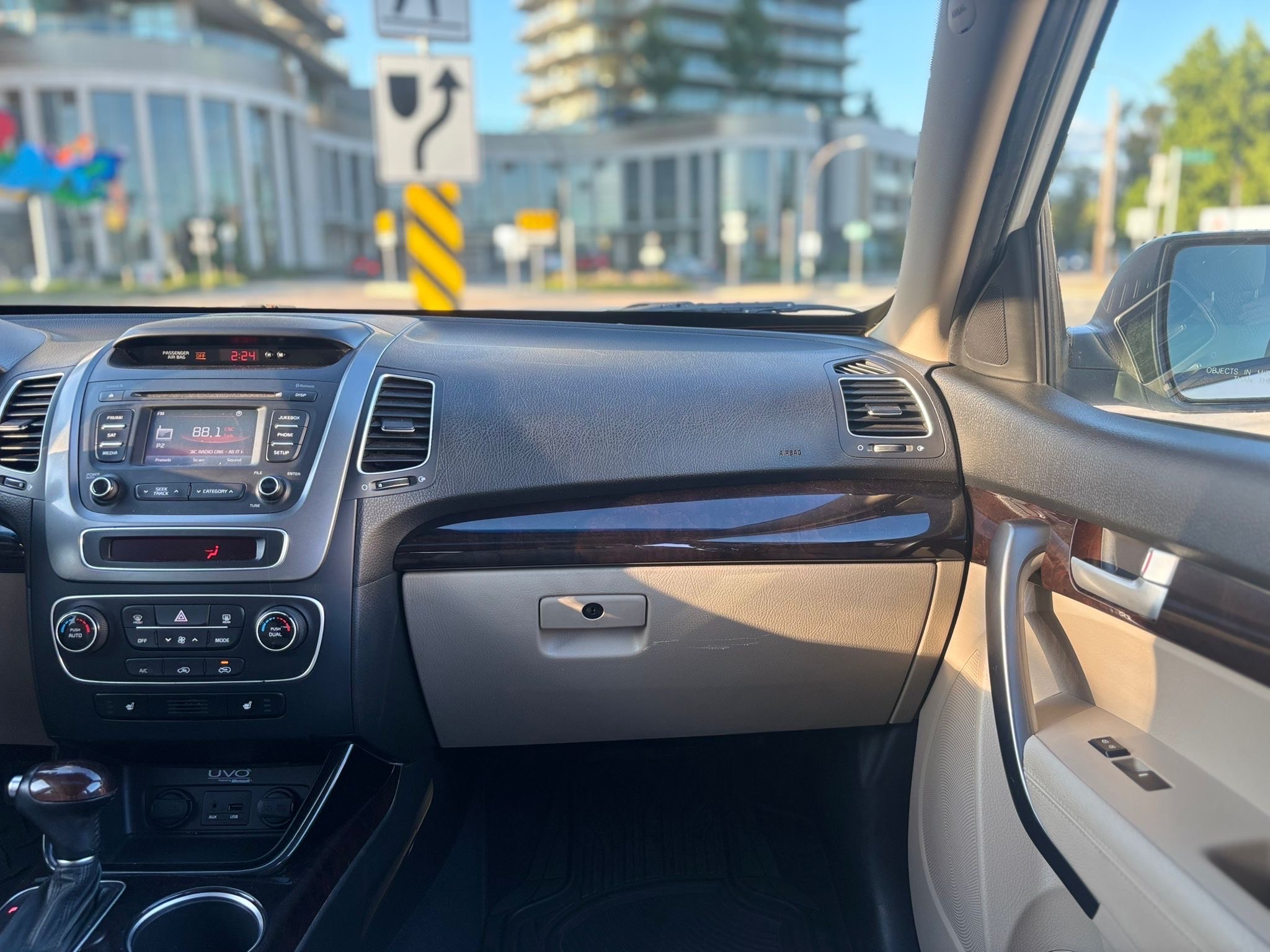 /canwestautoinc/2015-Kia-Sorento-02894391077765812.jpg