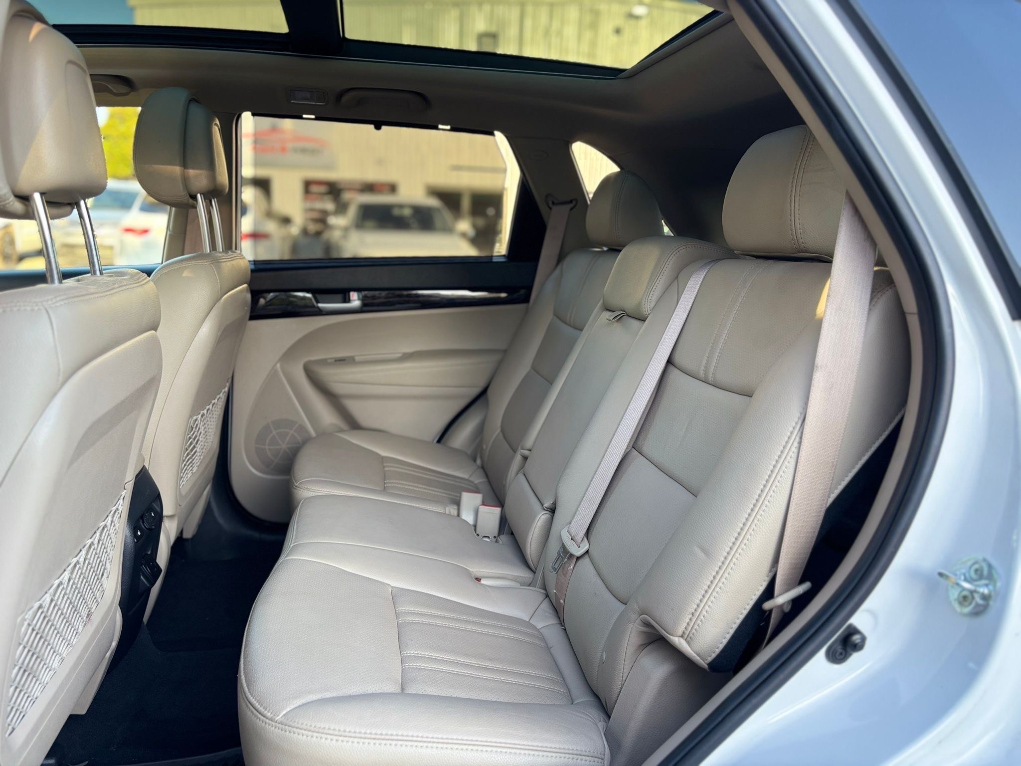/canwestautoinc/2015-Kia-Sorento-4317056120077767.jpg
