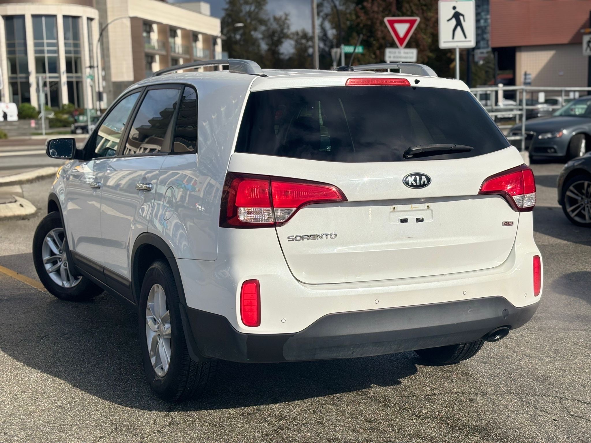 /canwestautoinc/2015-Kia-Sorento-5002705621569601.jpg