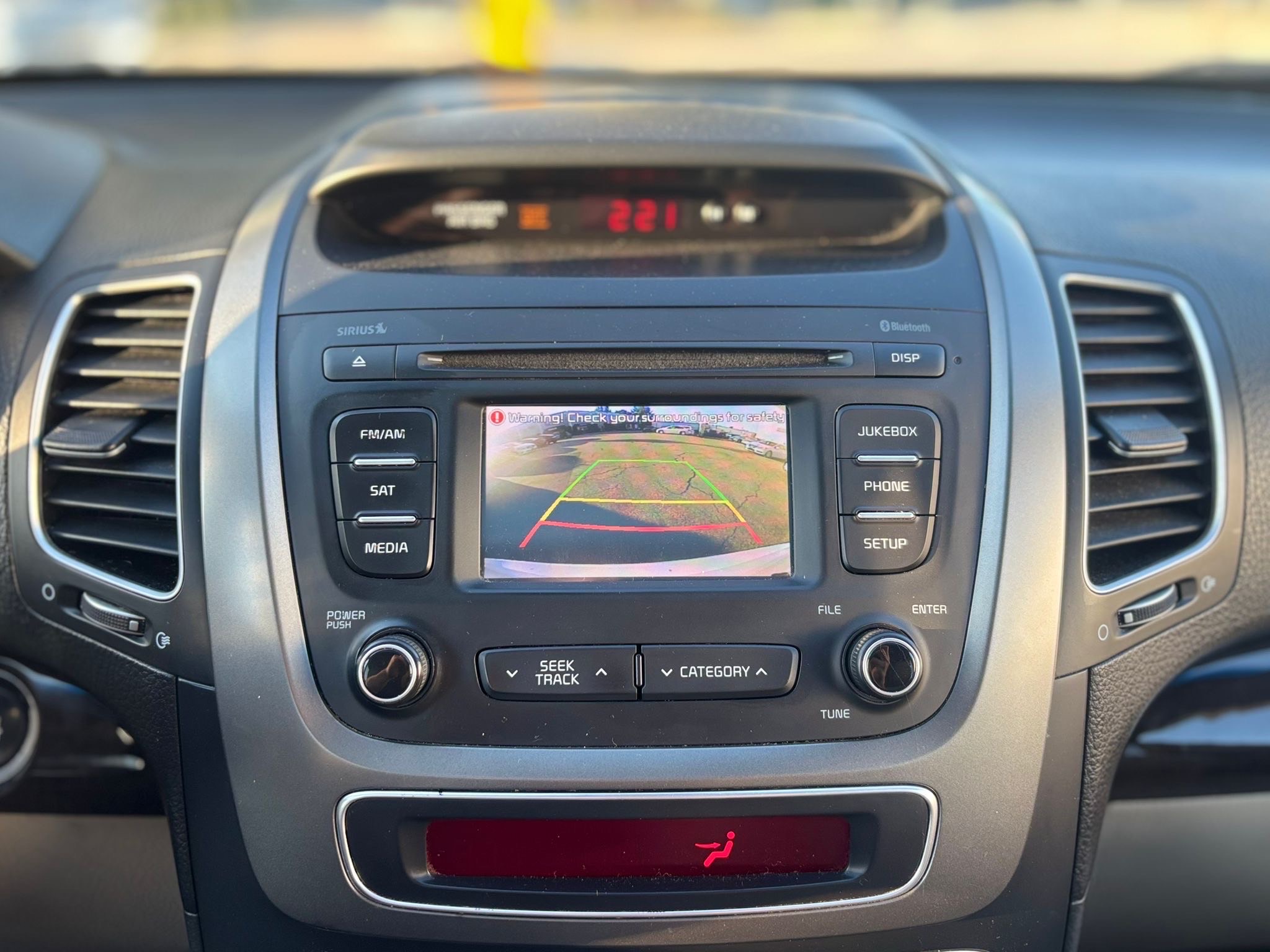/canwestautoinc/2015-Kia-Sorento-5534086326997052.jpg