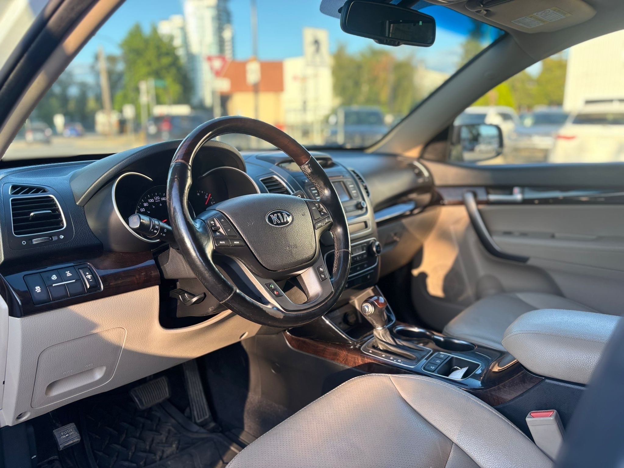 /canwestautoinc/2015-Kia-Sorento-7077344557929968.jpg