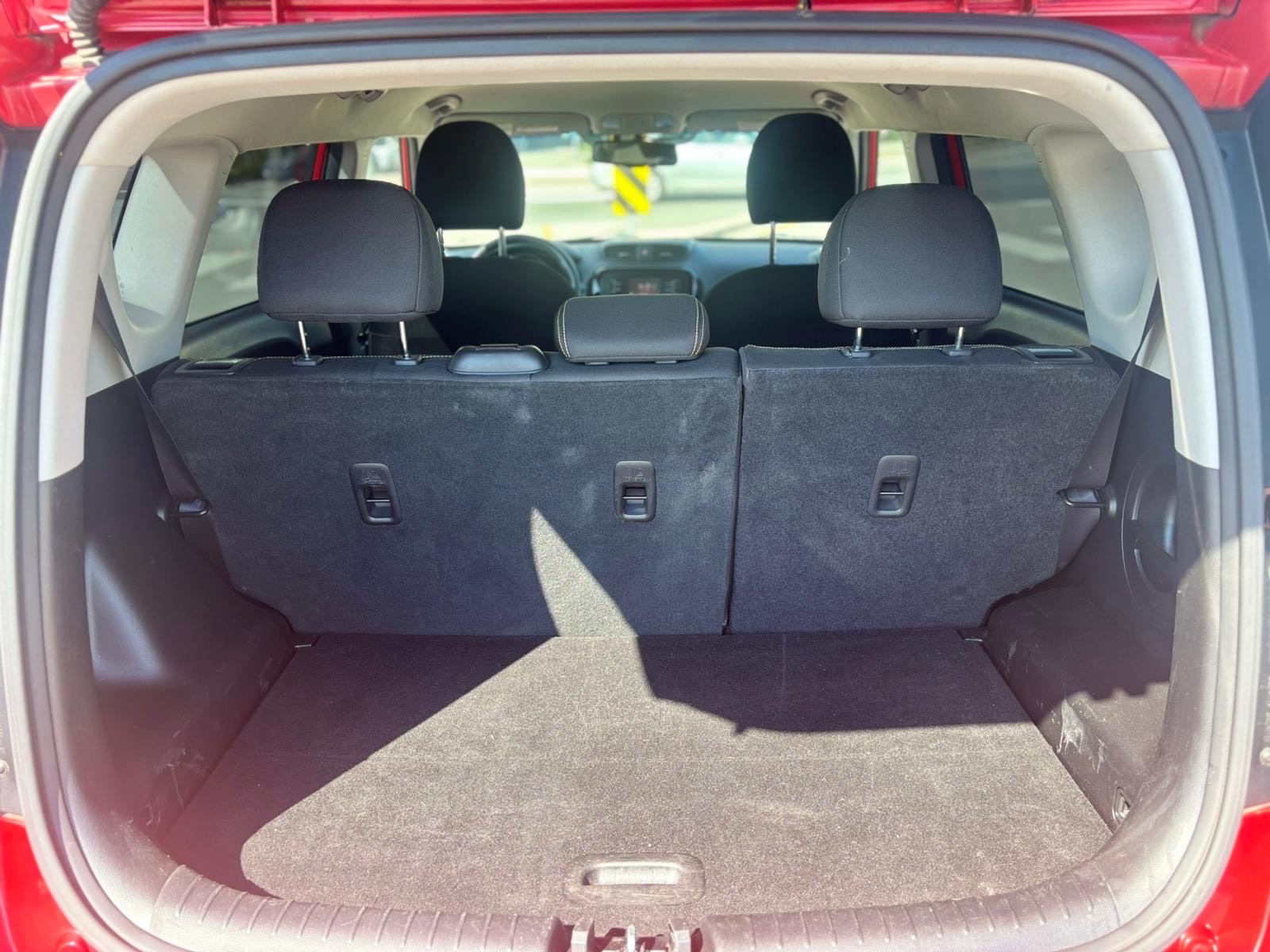 /canwestautoinc/2015-Kia-Soul-039357835586538714.jpg