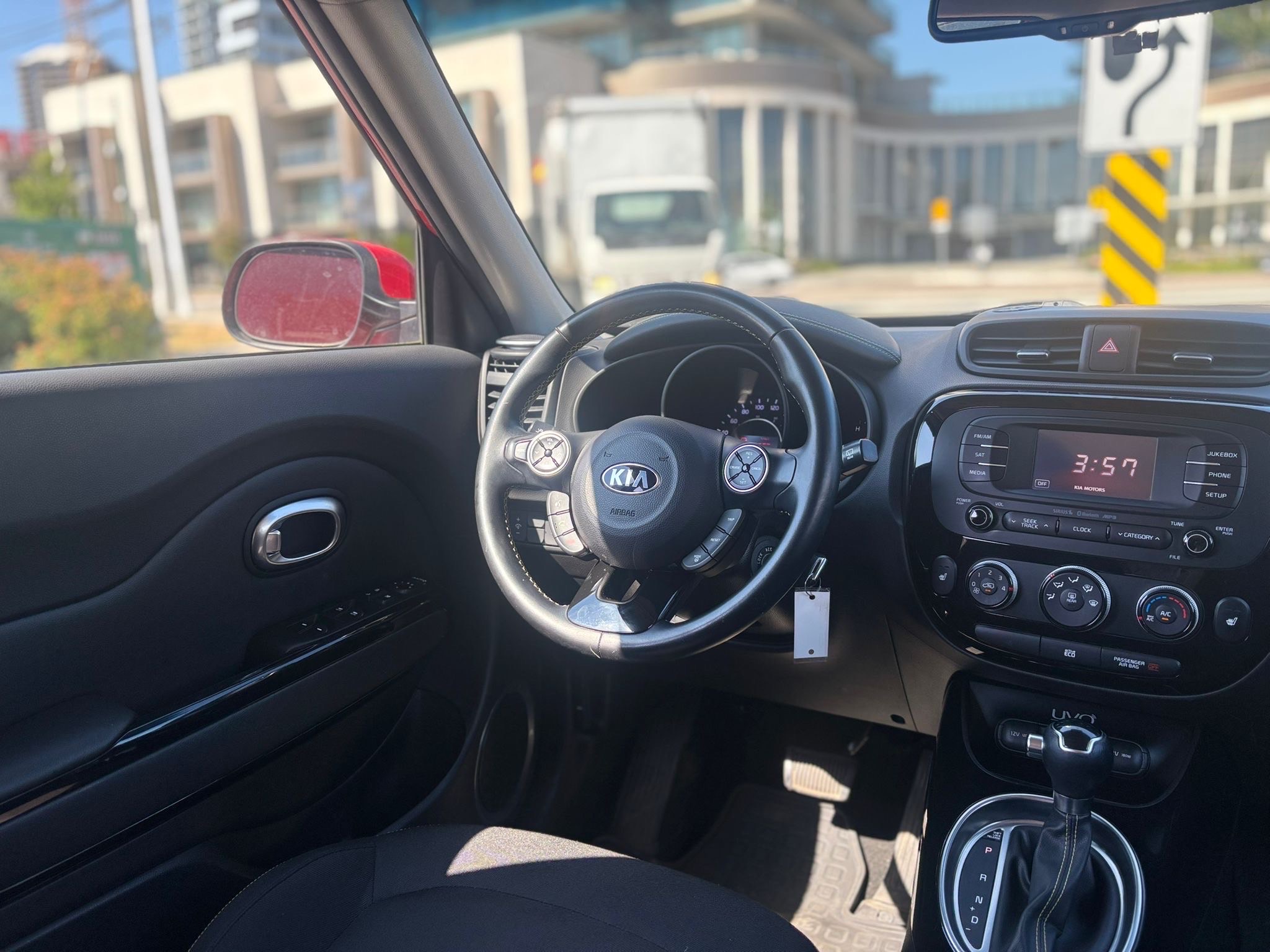 /canwestautoinc/2015-Kia-Soul-11736328590288836.jpg