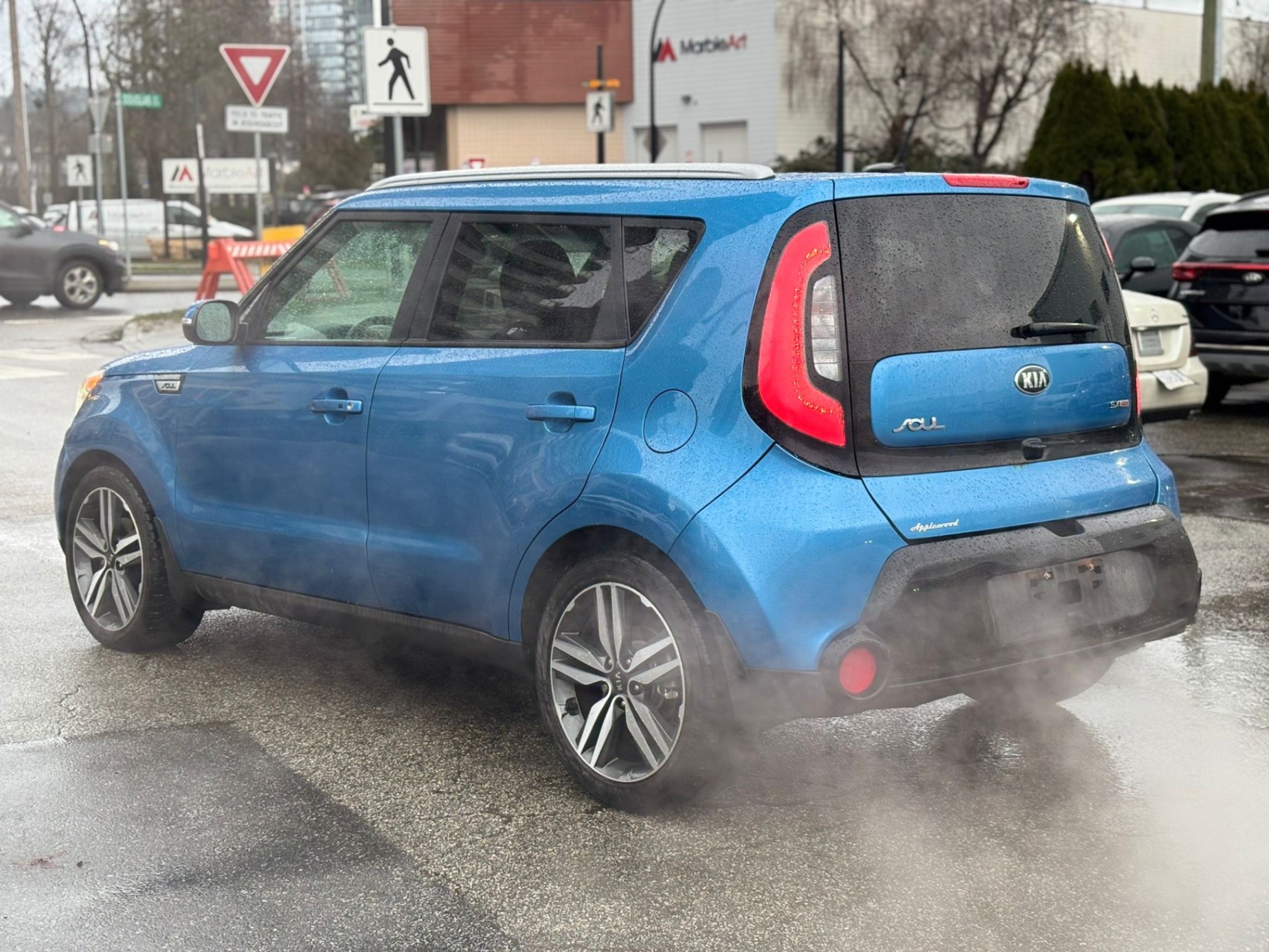 /canwestautoinc/2015-Kia-Soul-12757217840803836.jpg