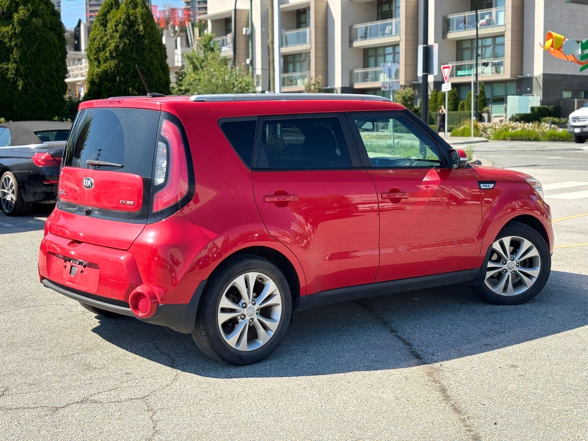 /canwestautoinc/2015-Kia-Soul-6201916786057113.jpg