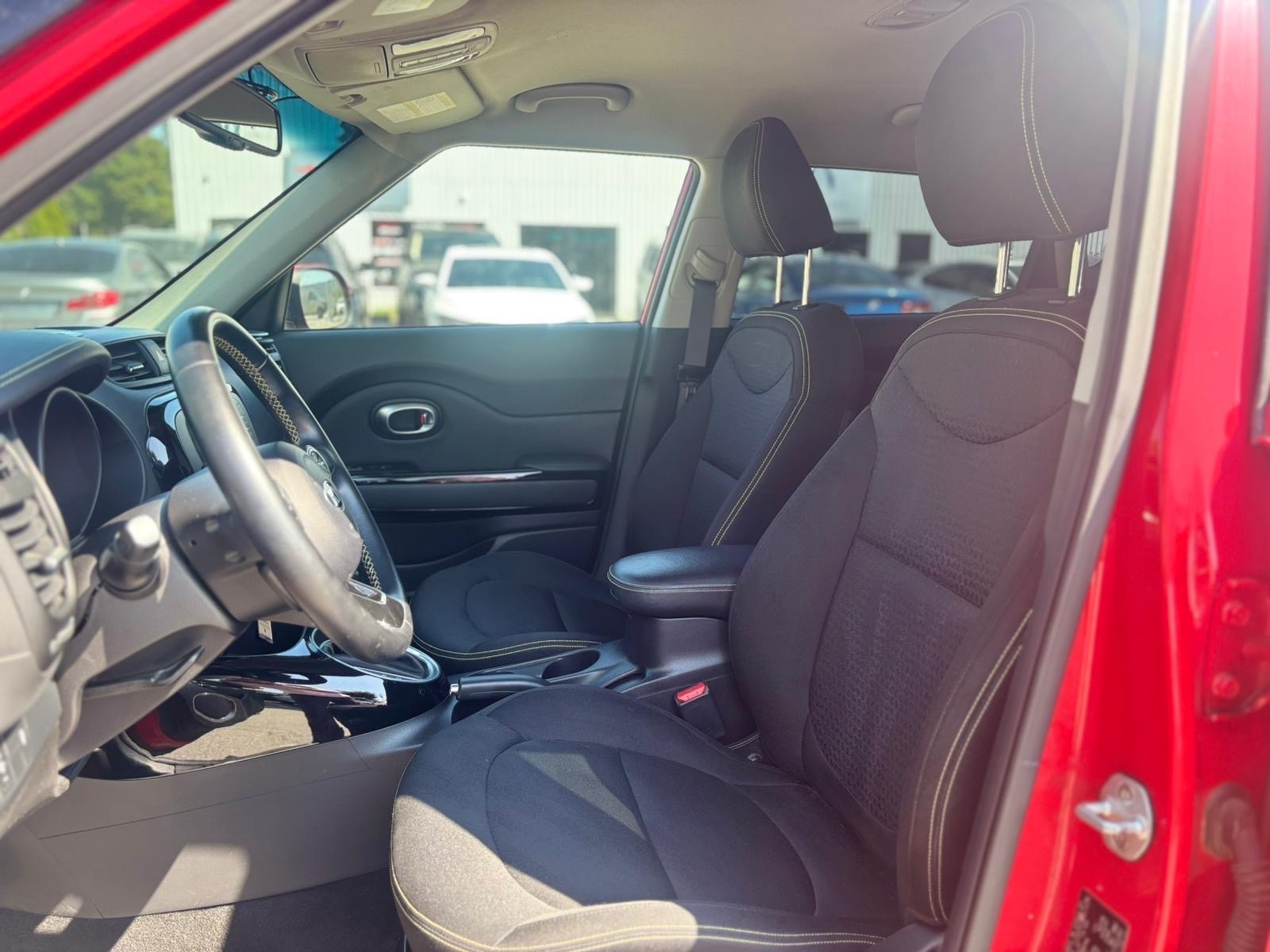 /canwestautoinc/2015-Kia-Soul-7283330396388958.jpg