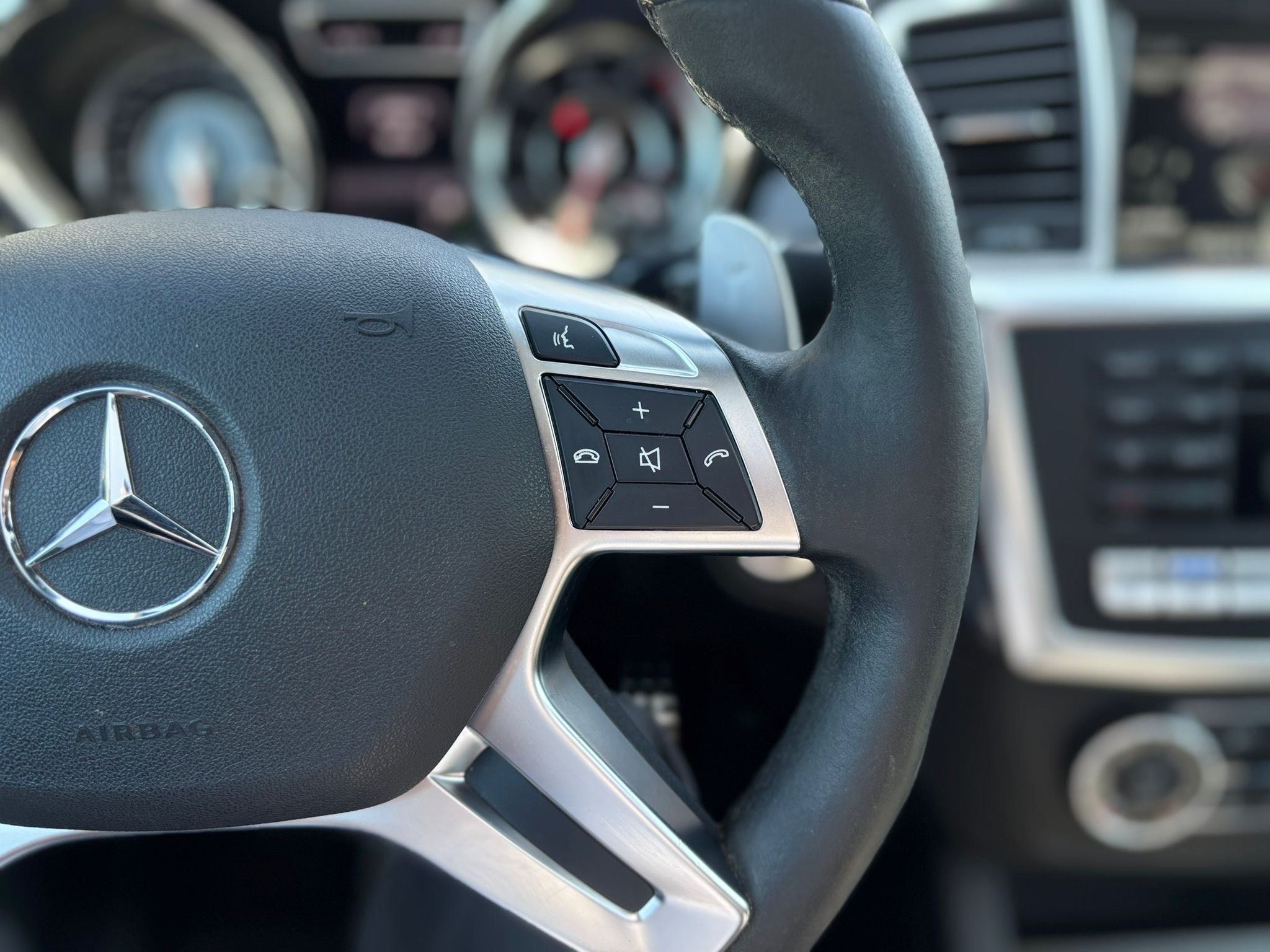 /canwestautoinc/2015-Mercedes-Benz-M-Class-15773759500540674.jpg