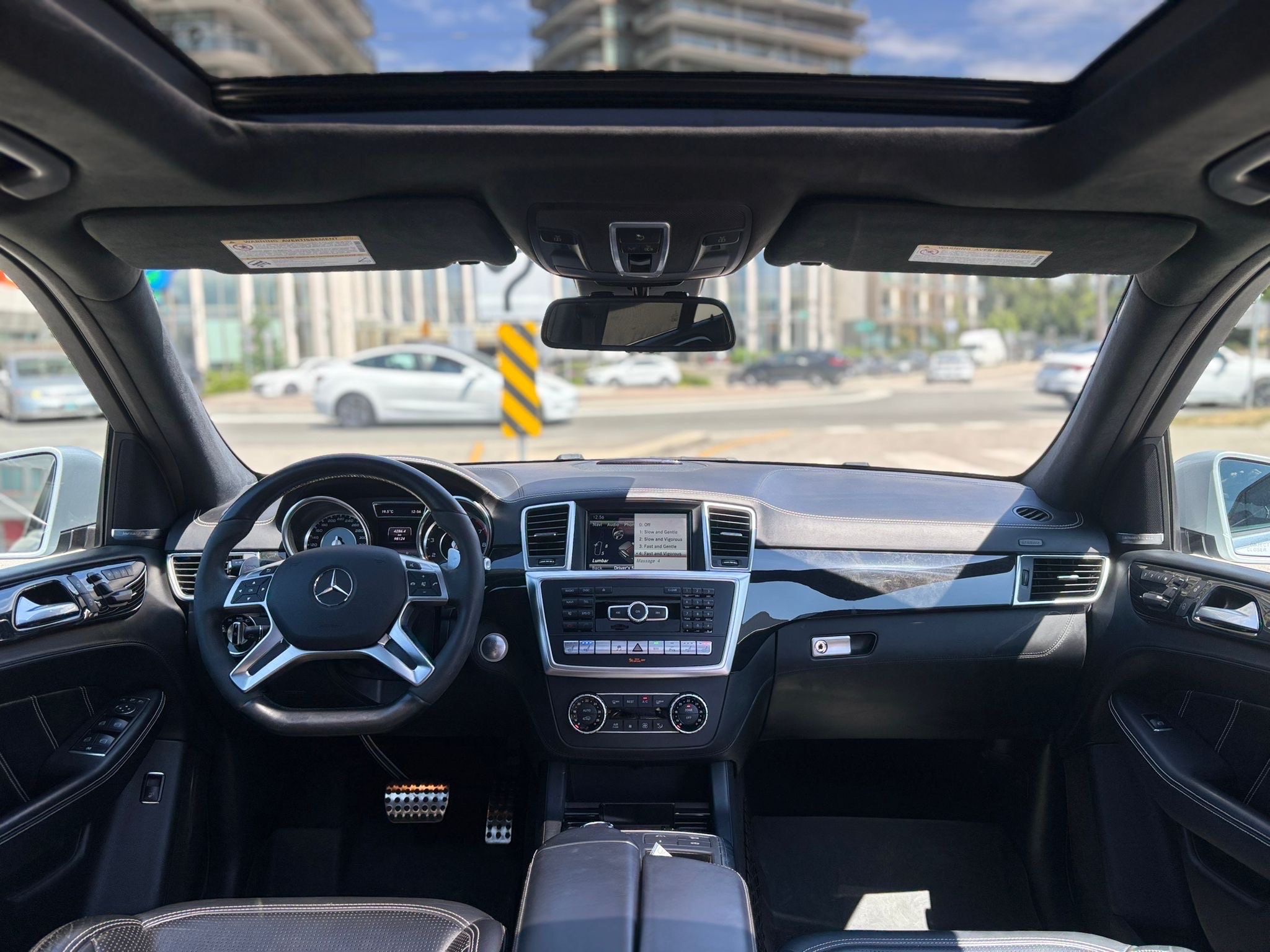/canwestautoinc/2015-Mercedes-Benz-M-Class-29803335334991377.jpg