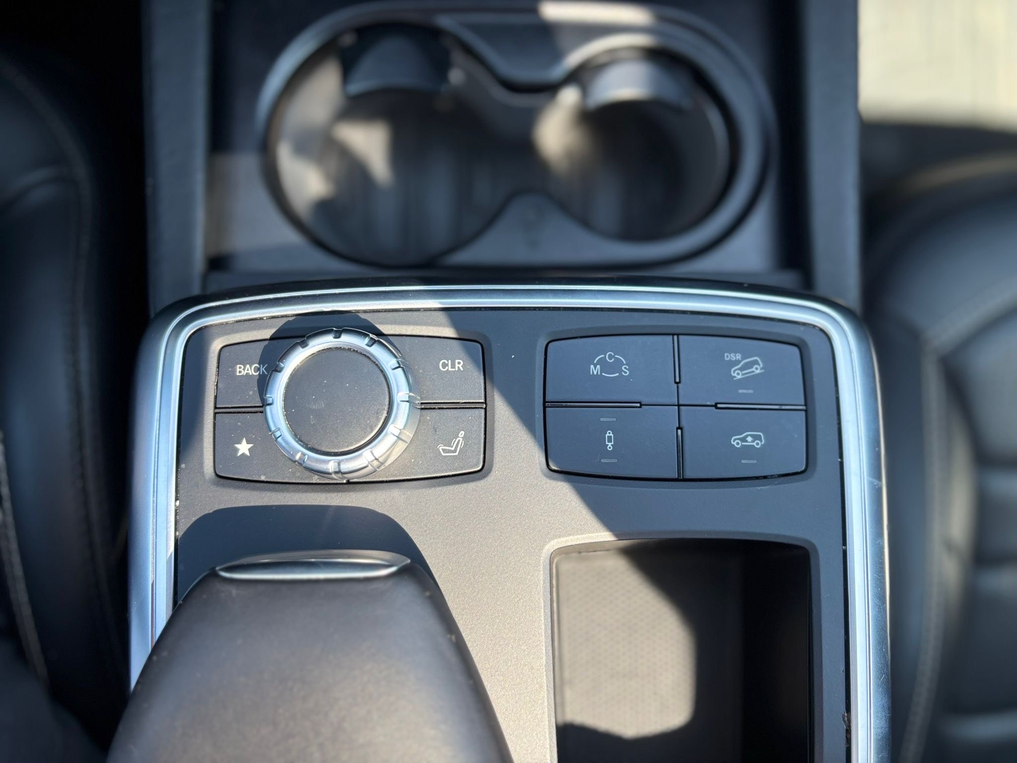 /canwestautoinc/2015-Mercedes-Benz-M-Class-536465019635179.jpg